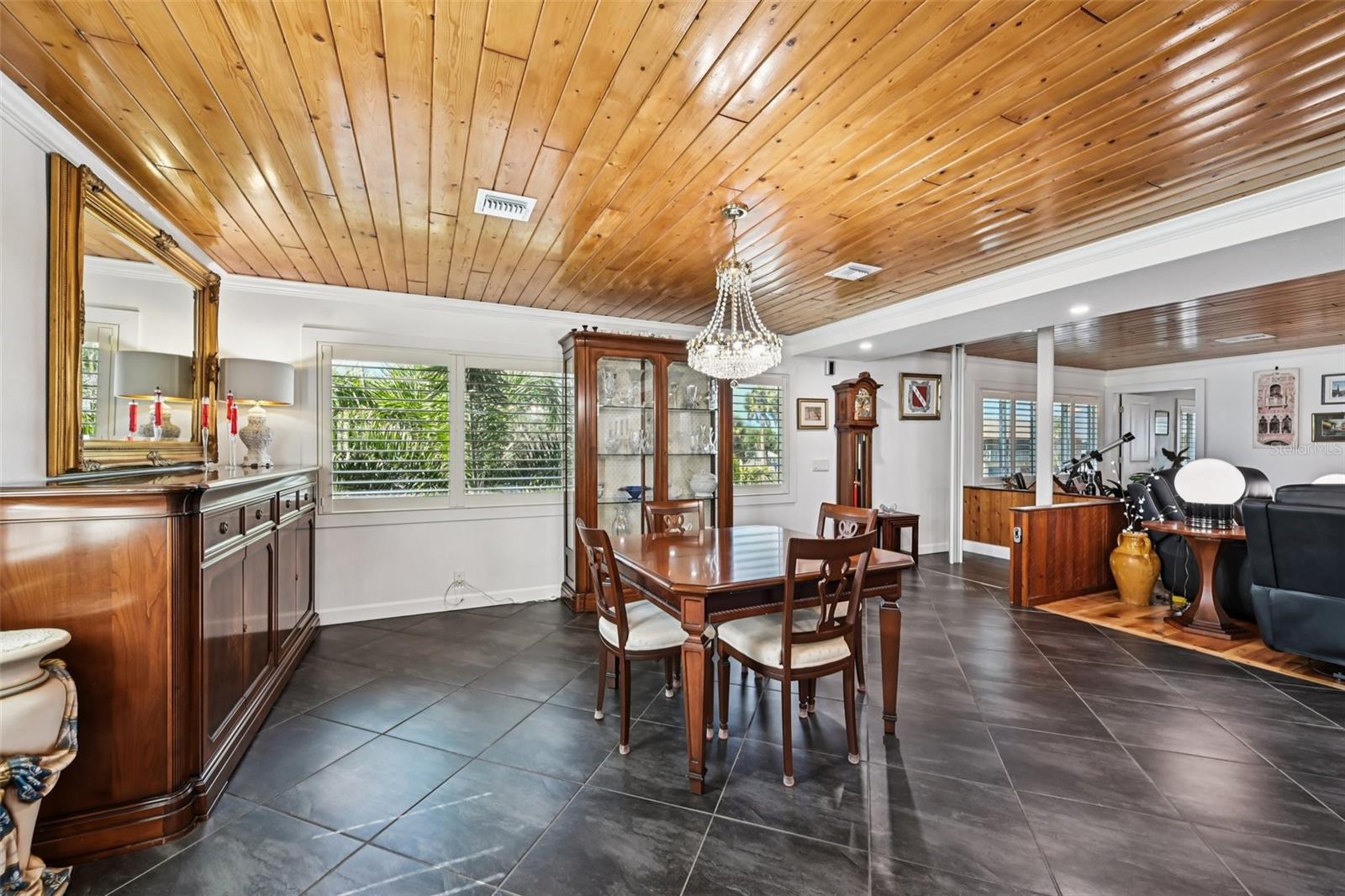 Image 23 of 64 For 10467 Sherman Street