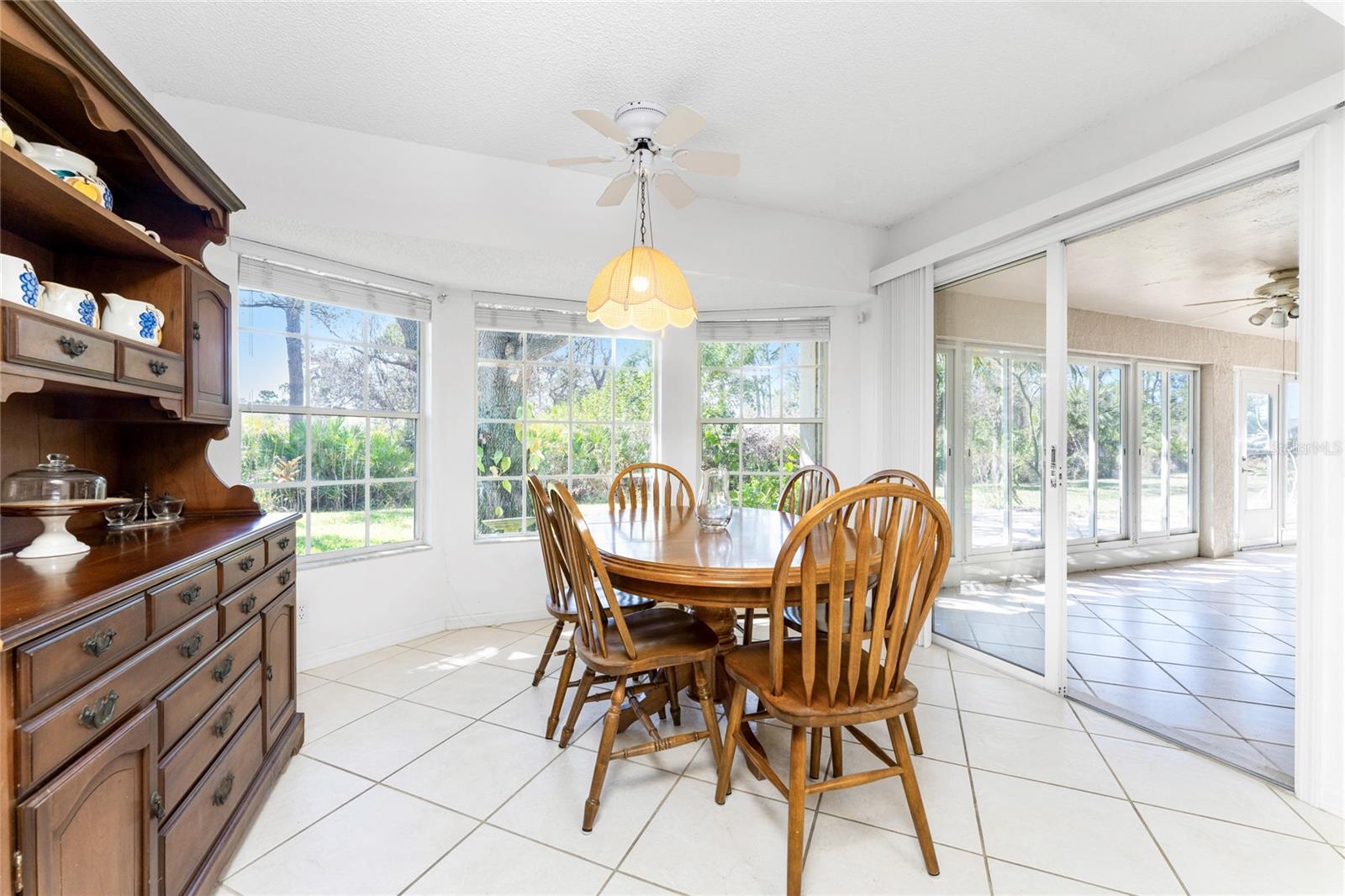 Image 24 of 66 For 257 Park Forest Boulevard