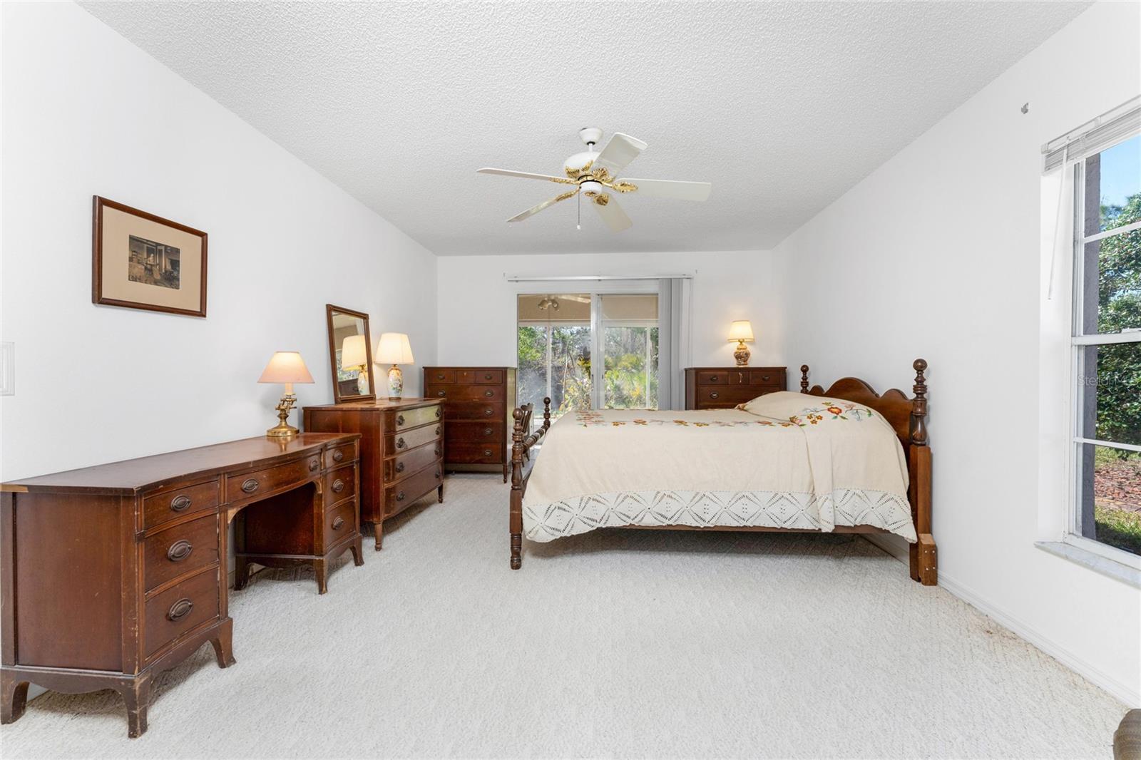 Image 26 of 66 For 257 Park Forest Boulevard