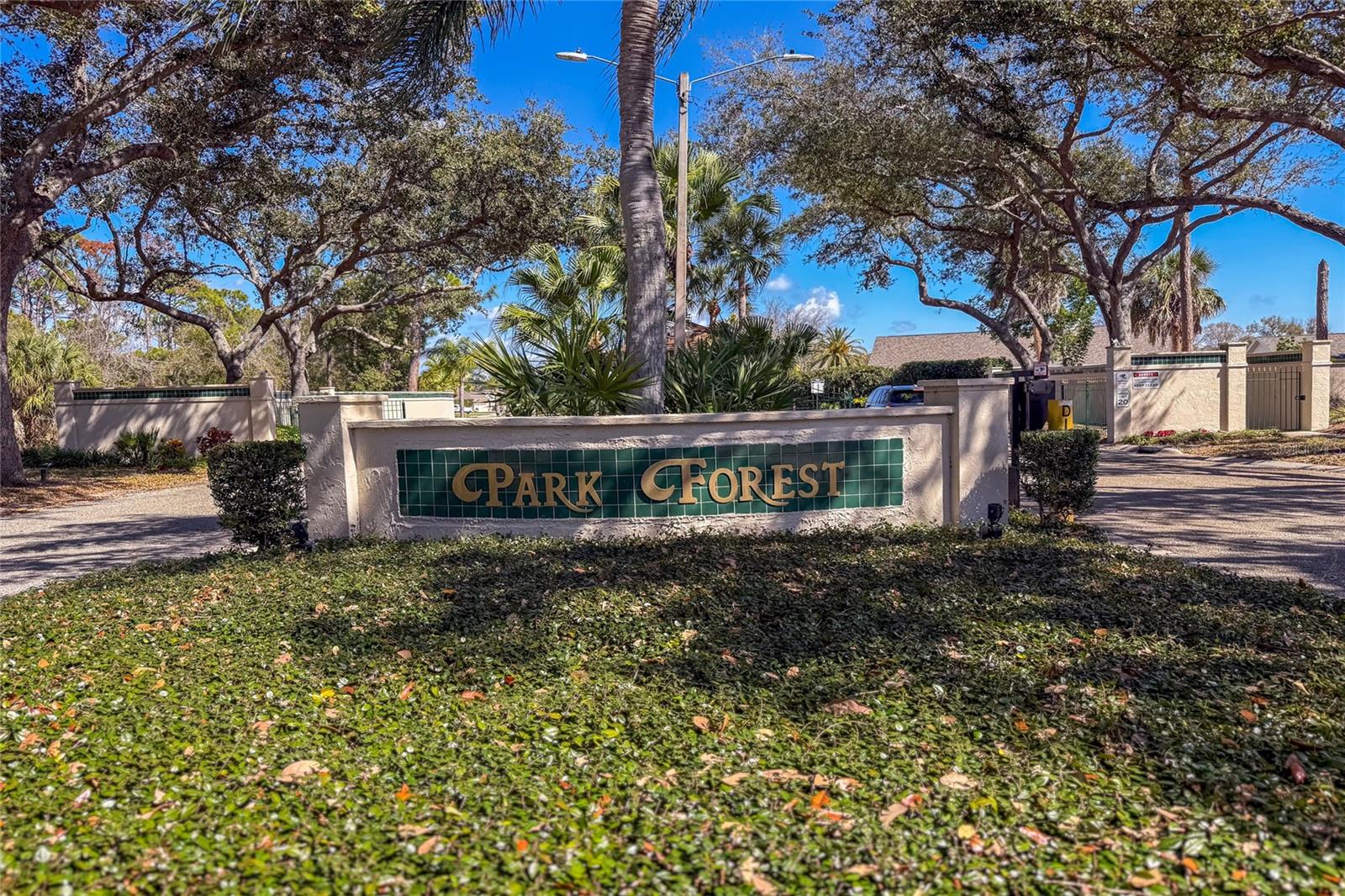 Image 47 of 66 For 257 Park Forest Boulevard