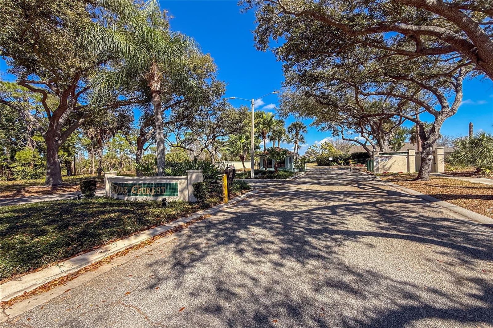 Image 48 of 66 For 257 Park Forest Boulevard