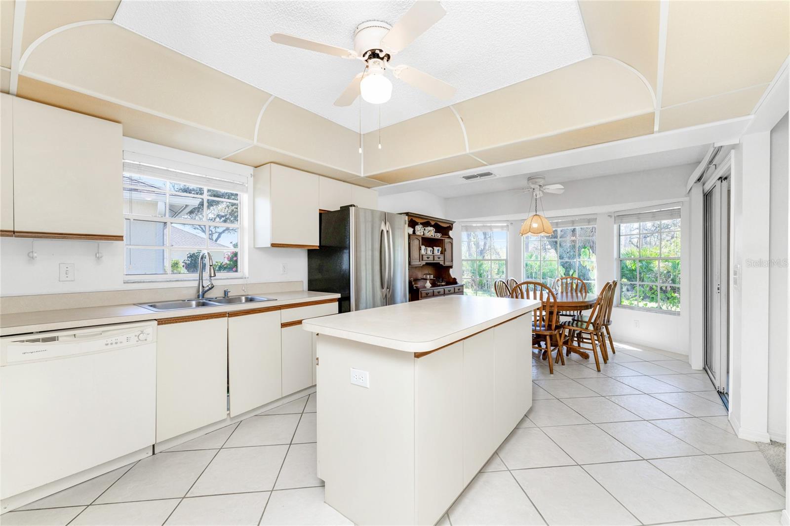 Image 6 of 66 For 257 Park Forest Boulevard