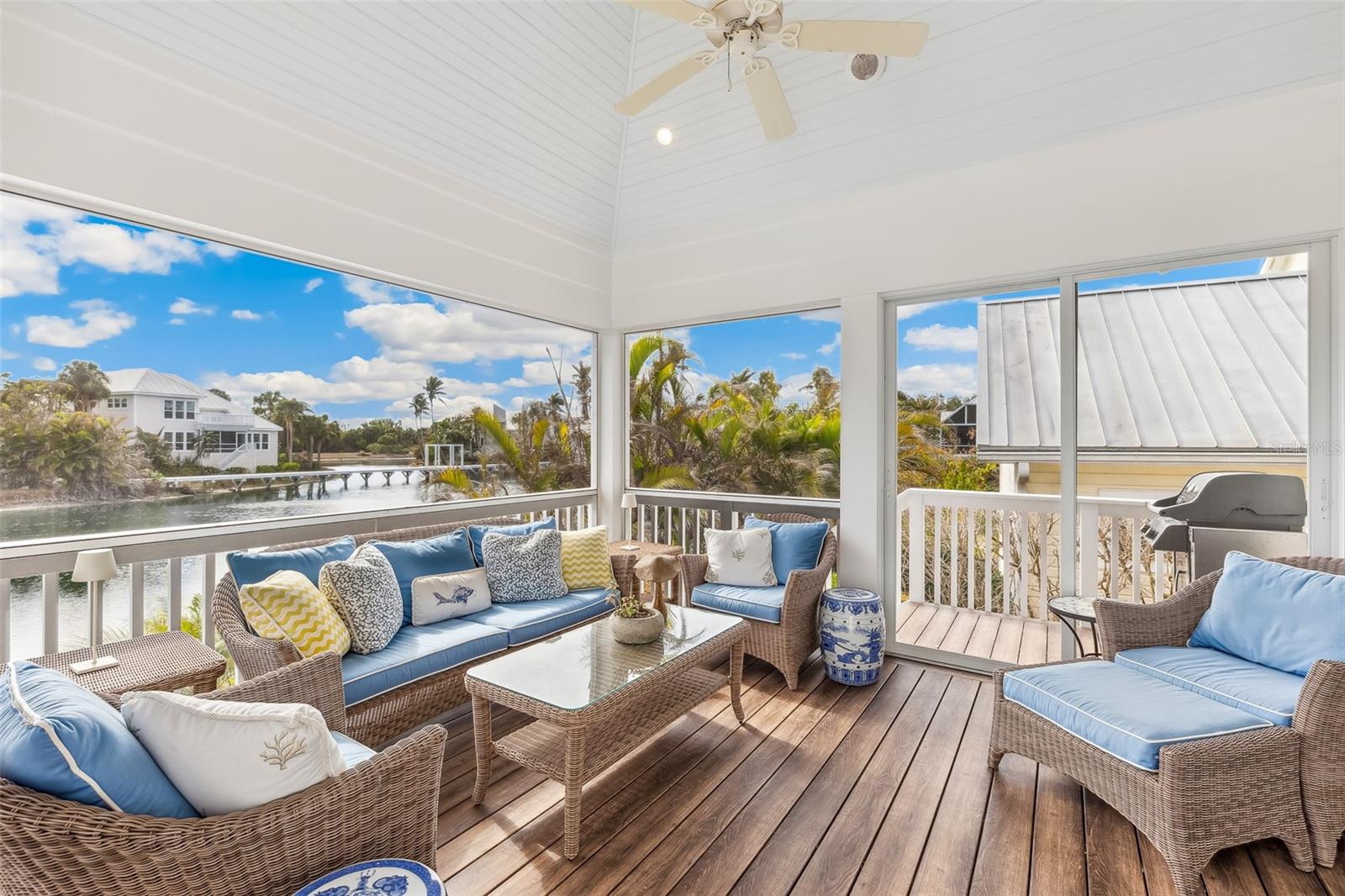 Image 16 of 36 For 160 Sheepshank Court