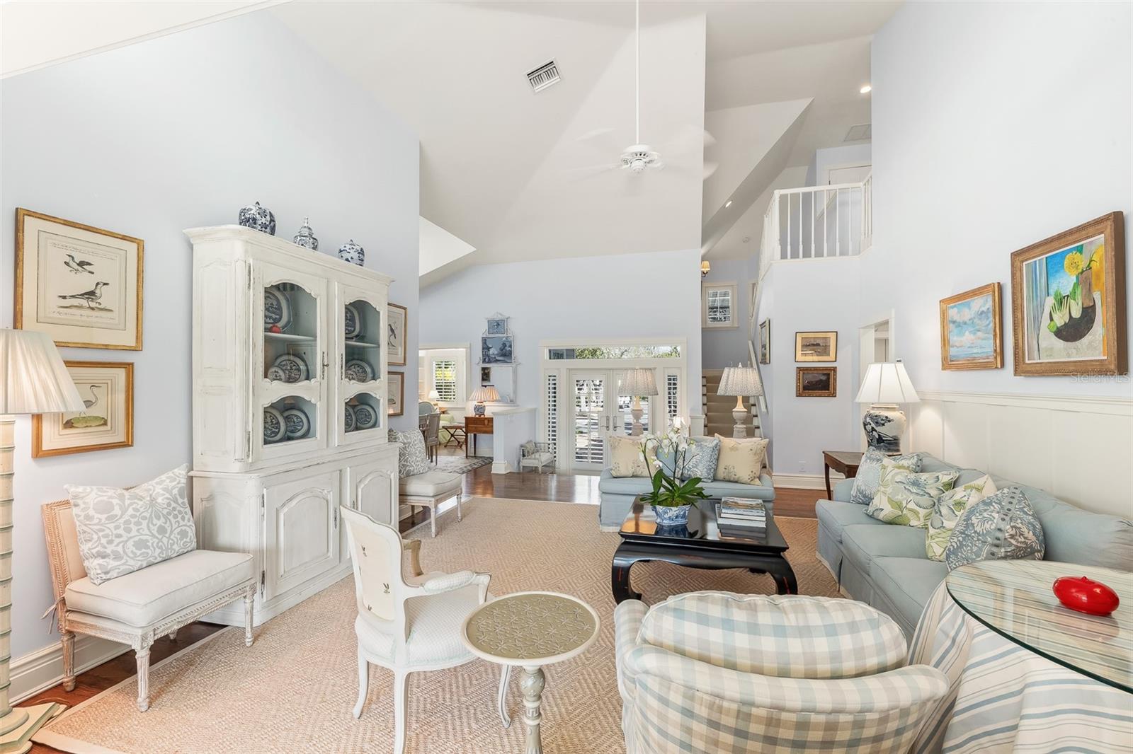 Image 4 of 36 For 160 Sheepshank Court