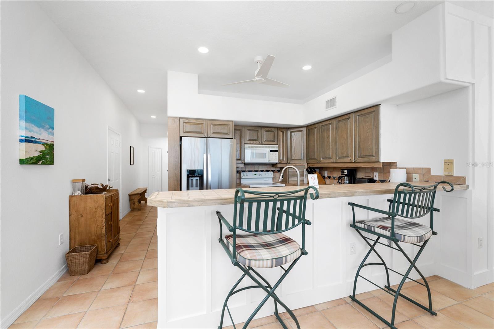 Image 21 of 68 For 1400 Beach Road 1