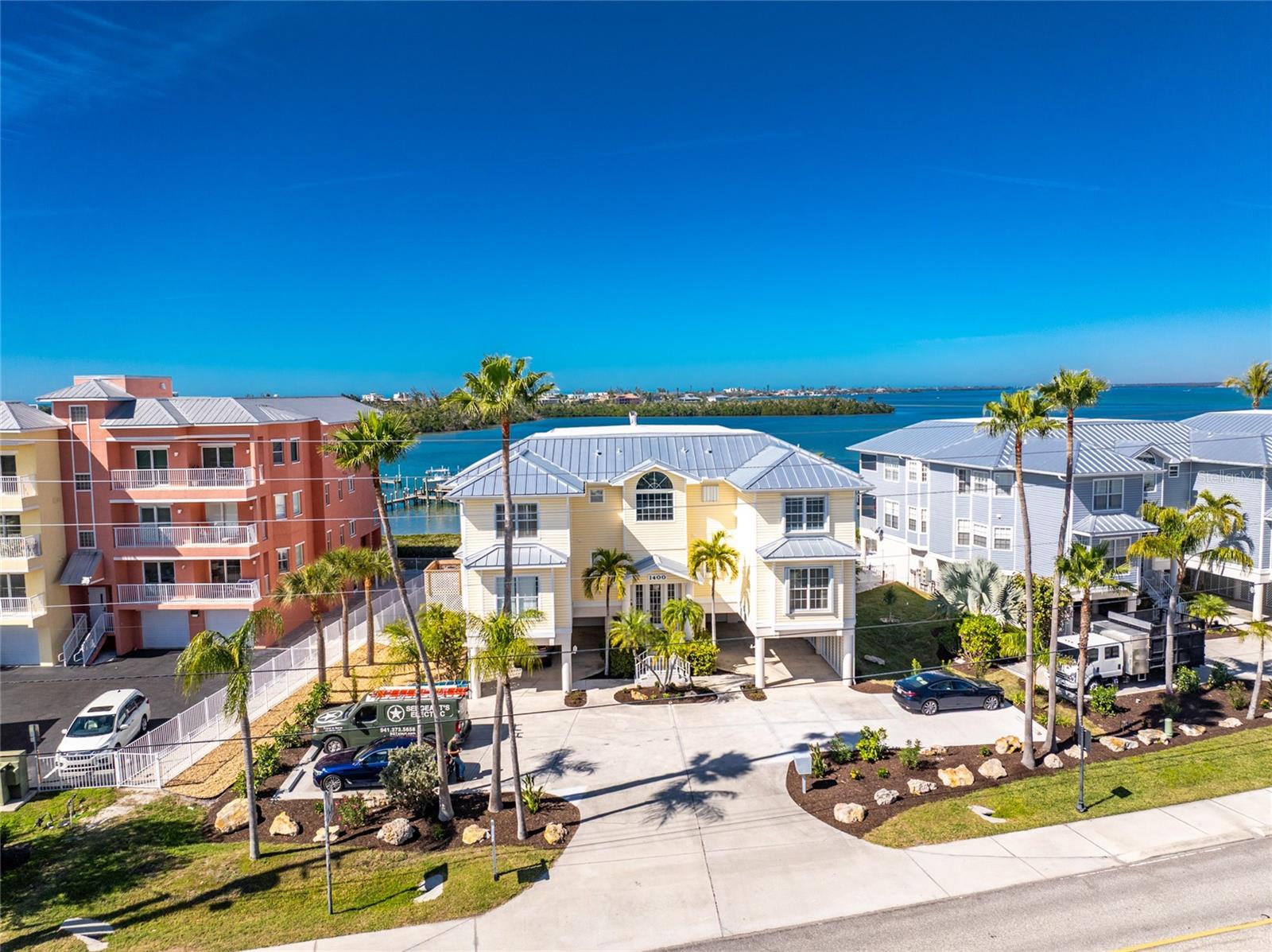 Image 50 of 68 For 1400 Beach Road 1