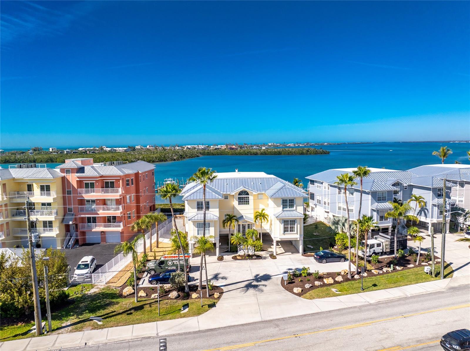 Image 51 of 68 For 1400 Beach Road 1