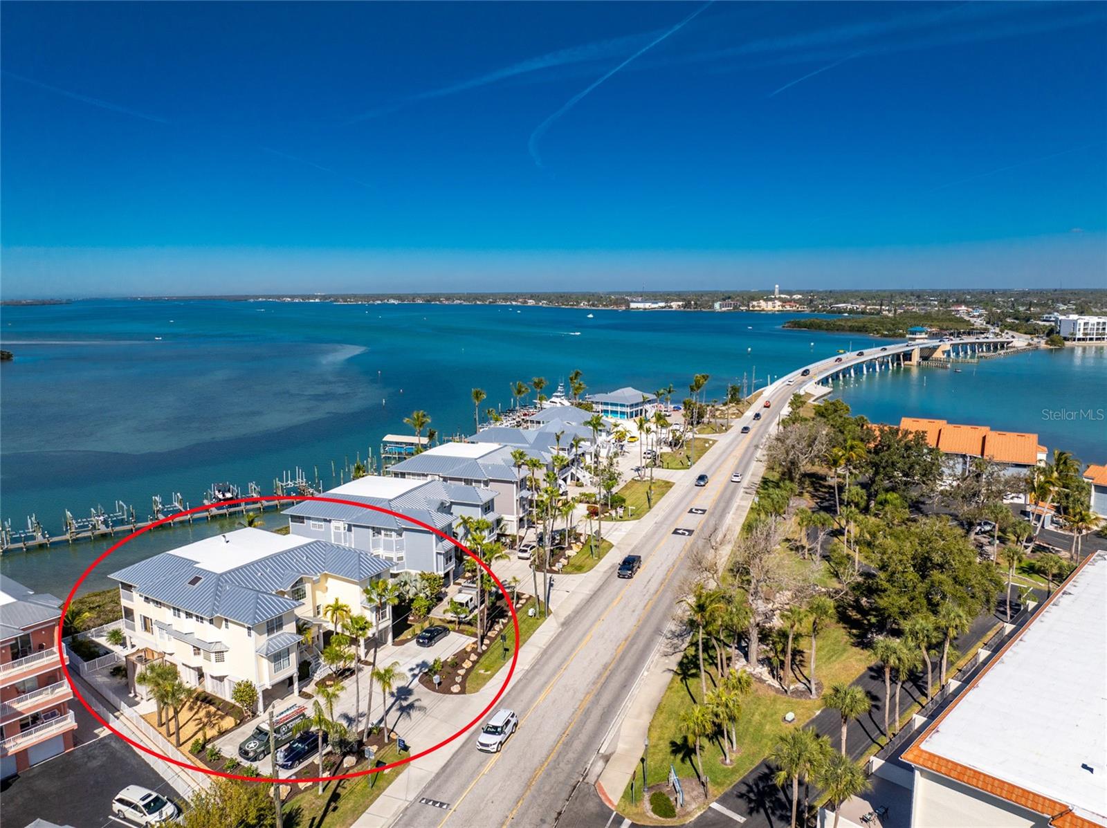 Image 55 of 68 For 1400 Beach Road 1