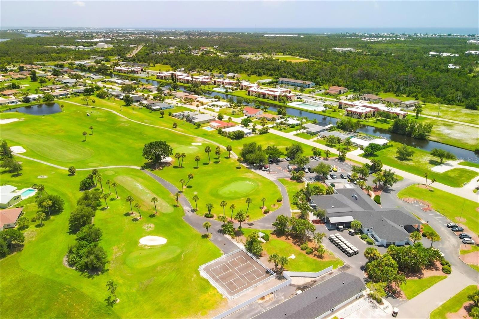 Image 42 of 53 For 9075 Big Star Avenue