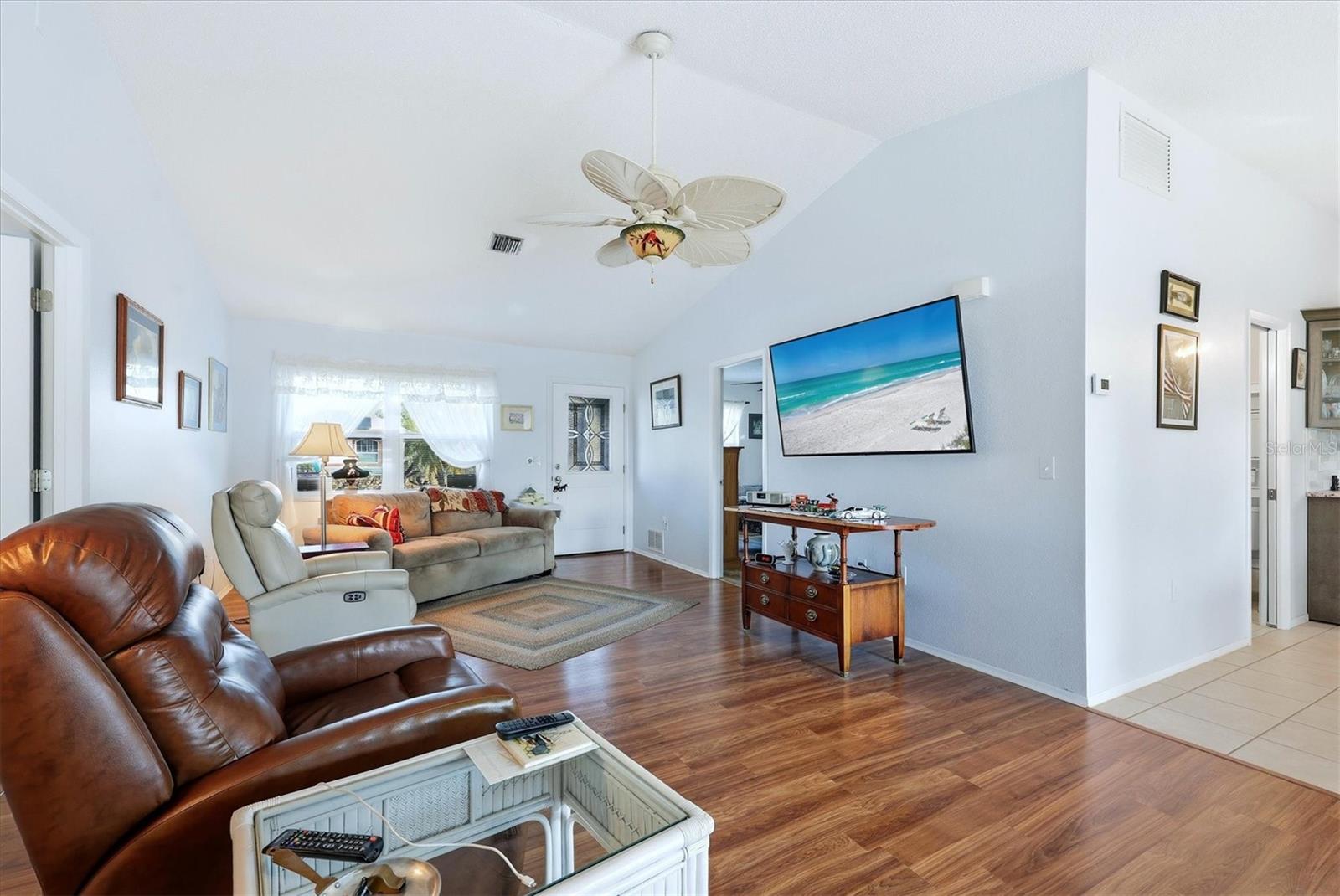 Image 8 of 53 For 9075 Big Star Avenue