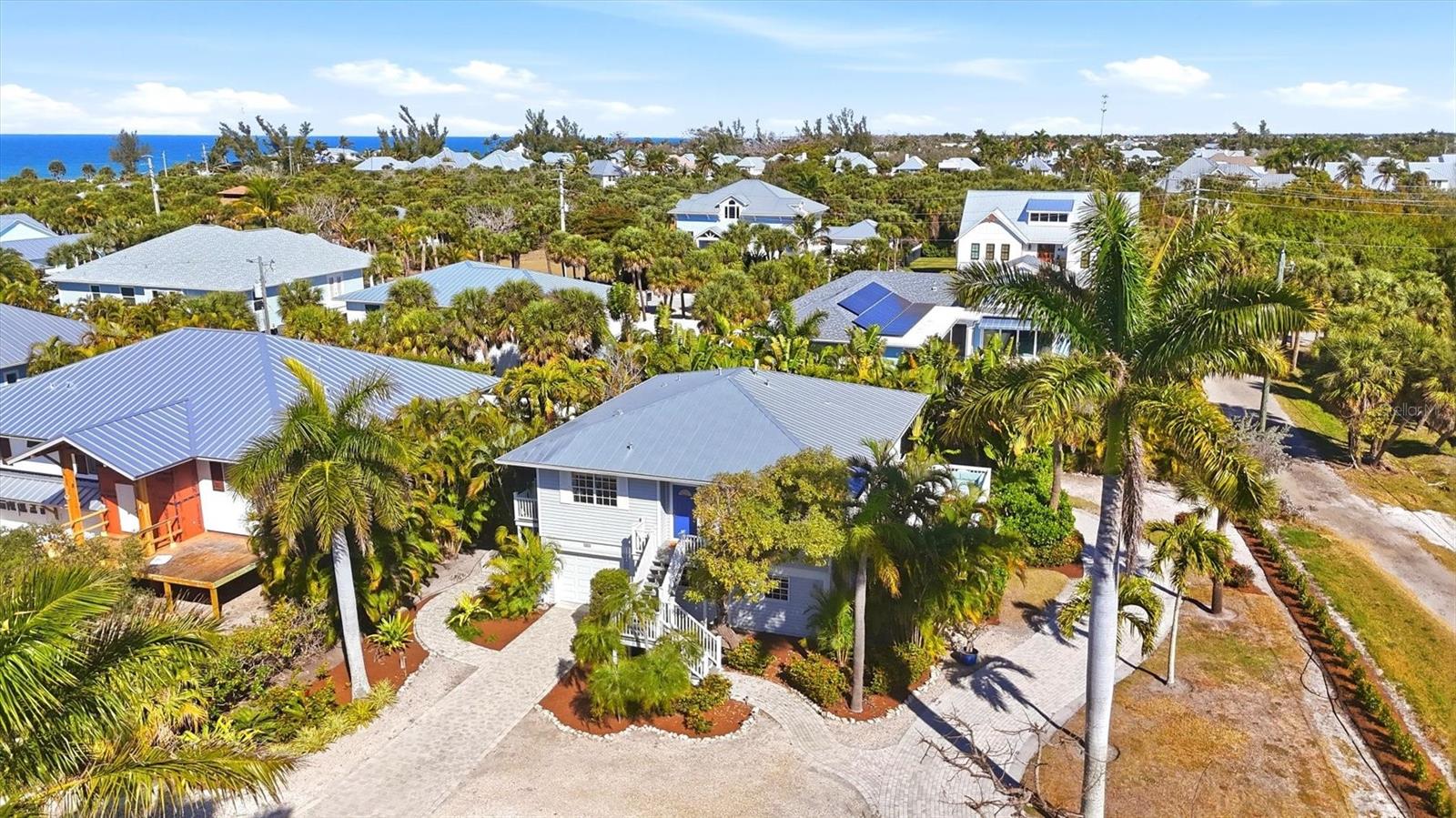 Image 3 of 47 For 281 Seabreeze Court