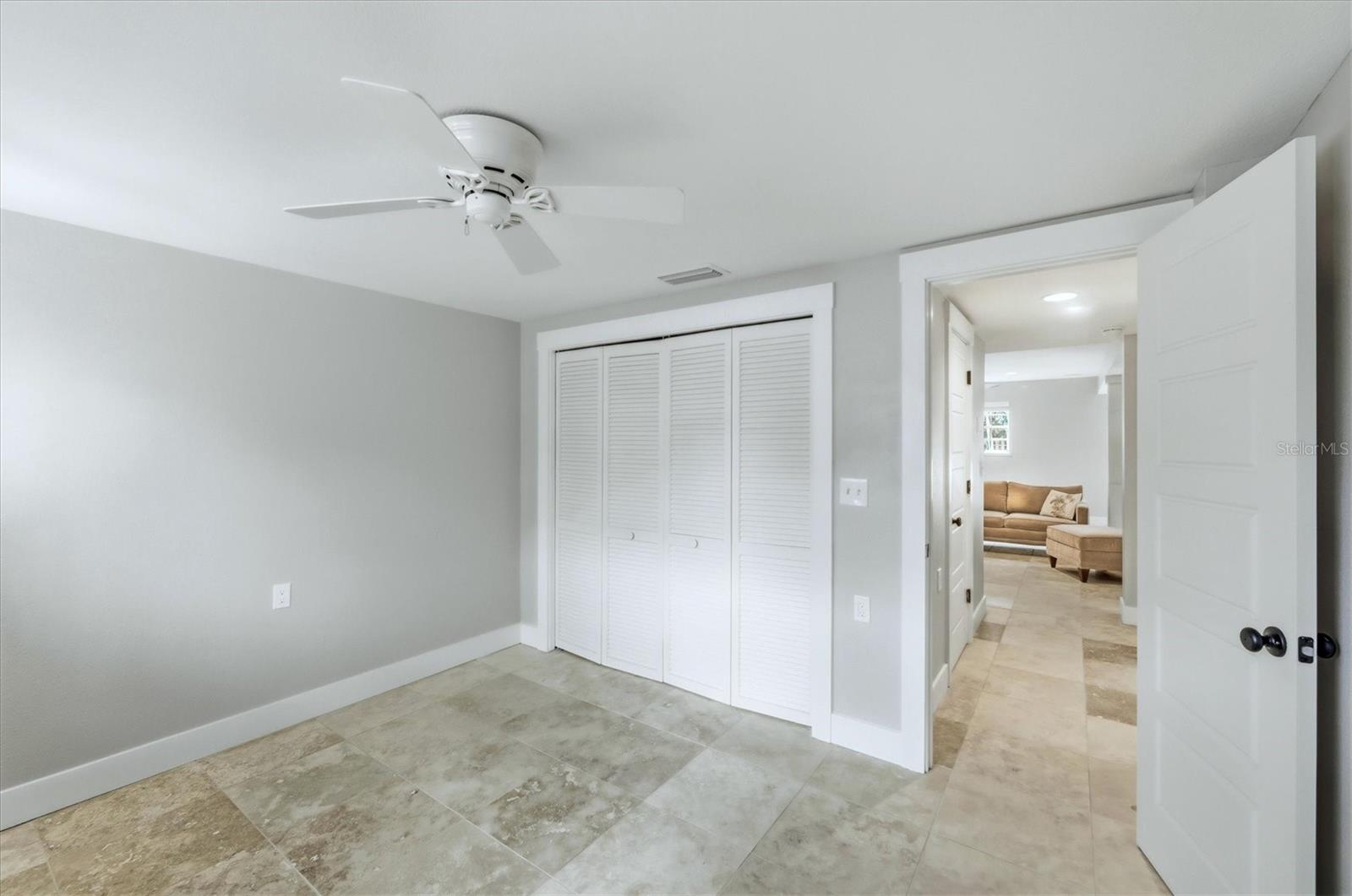 Image 41 of 47 For 281 Seabreeze Court