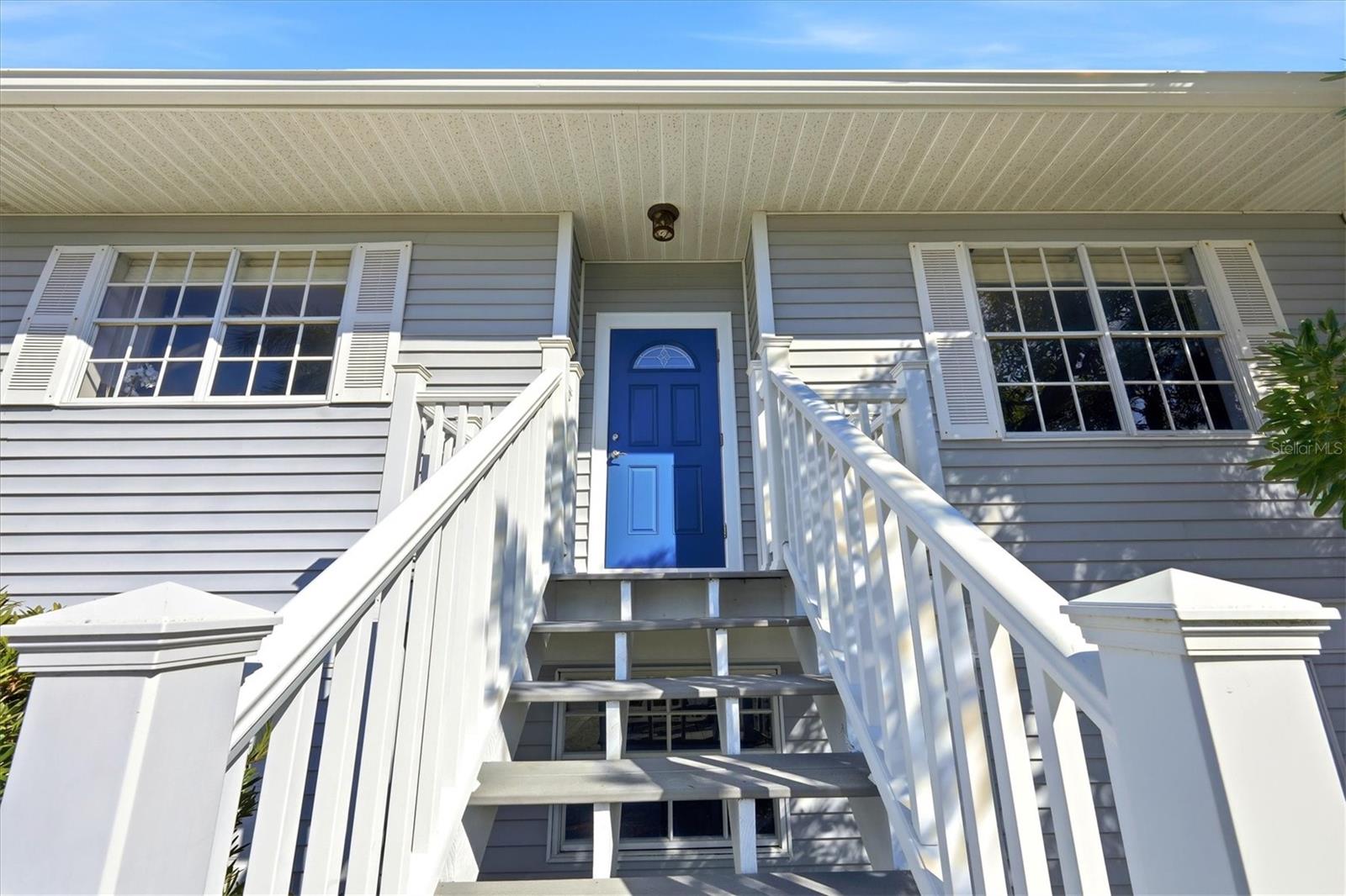 Image 5 of 47 For 281 Seabreeze Court