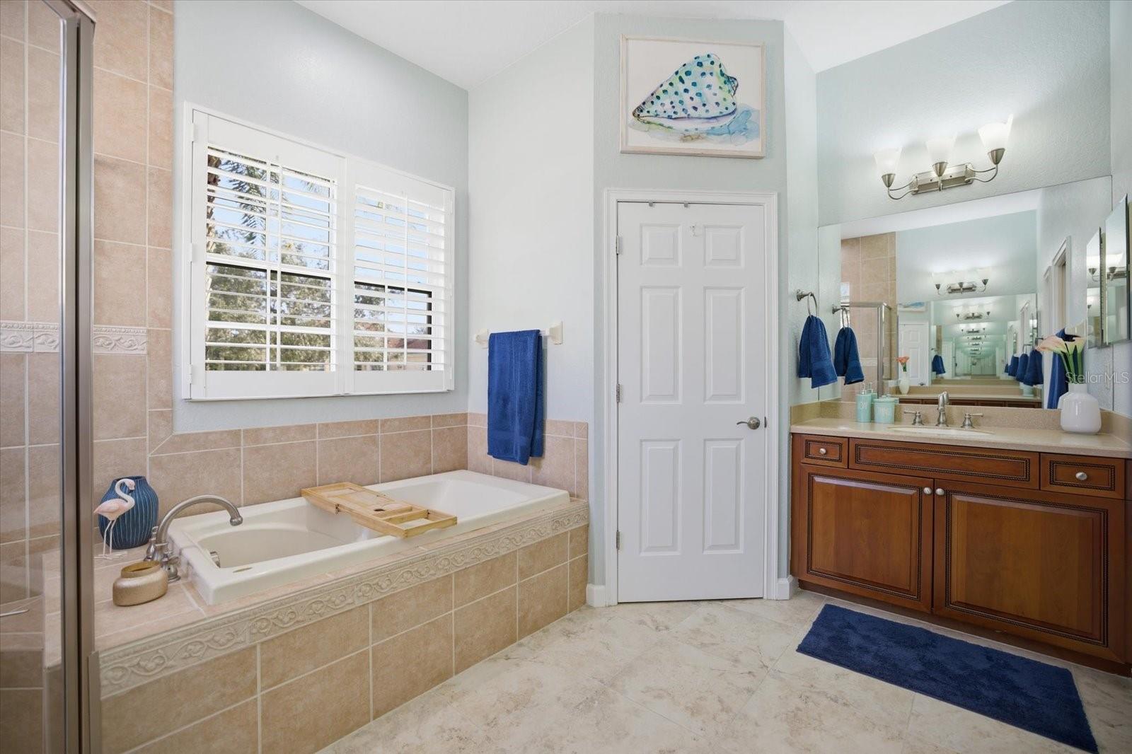 Image 23 of 59 For 134 Medici Terrace Terrace