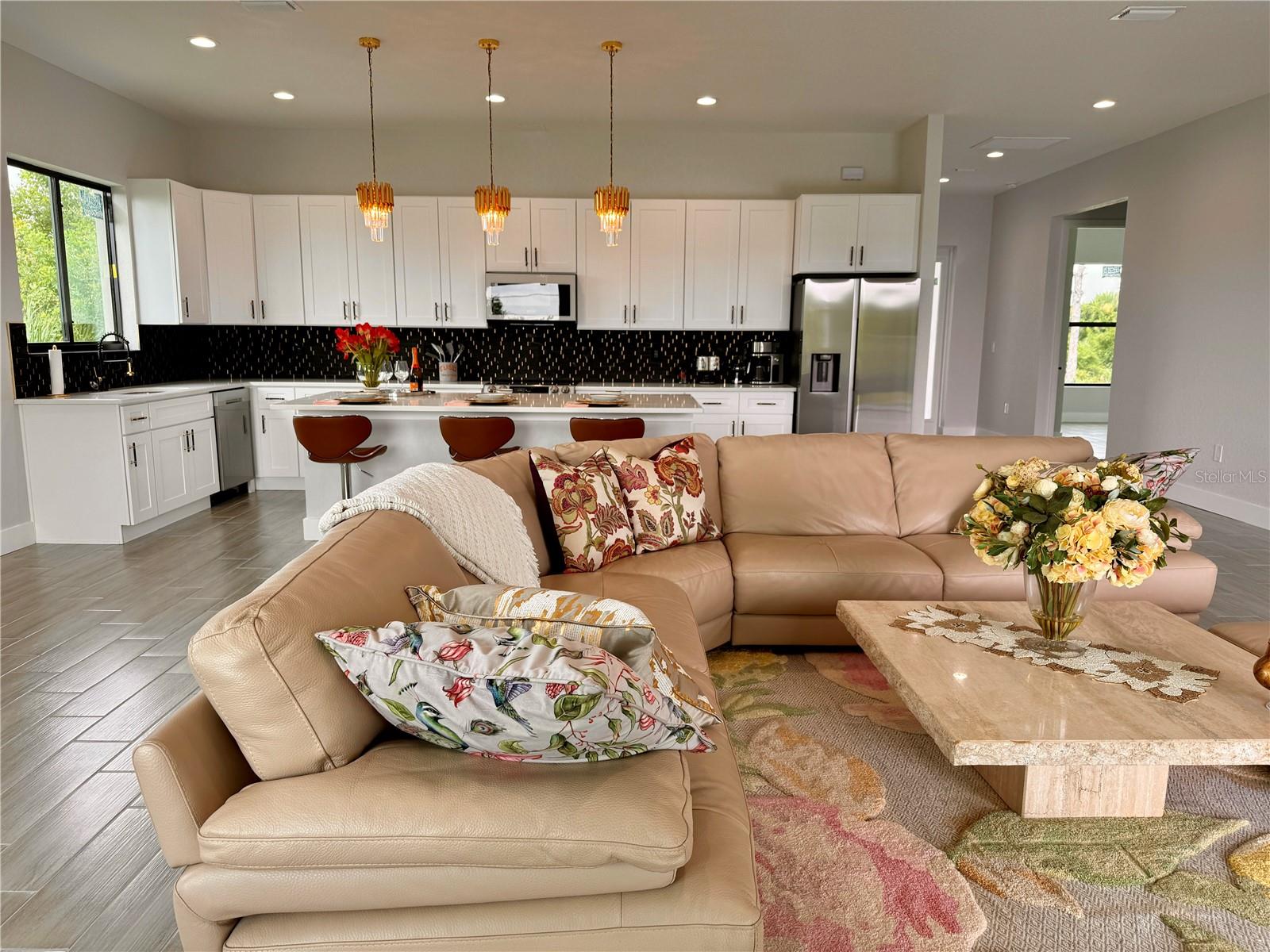 Image 10 of 30 For 178 Lime Tree Park