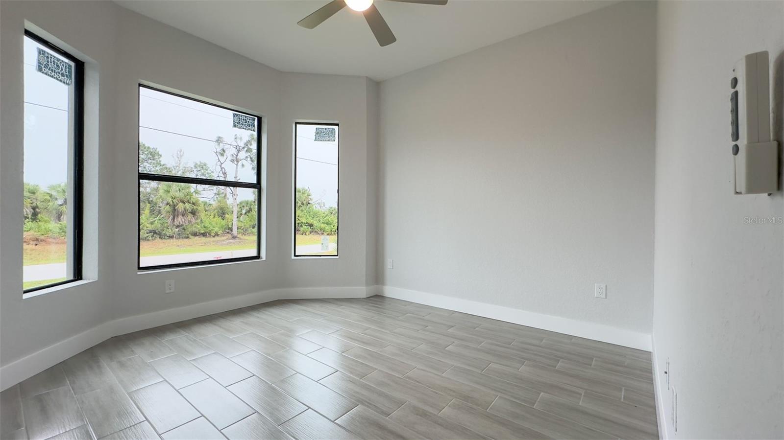 Image 24 of 30 For 178 Lime Tree Park