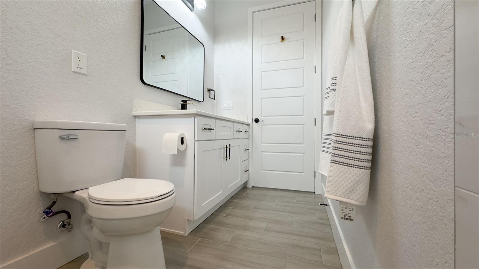 Image 29 of 30 For 178 Lime Tree Park