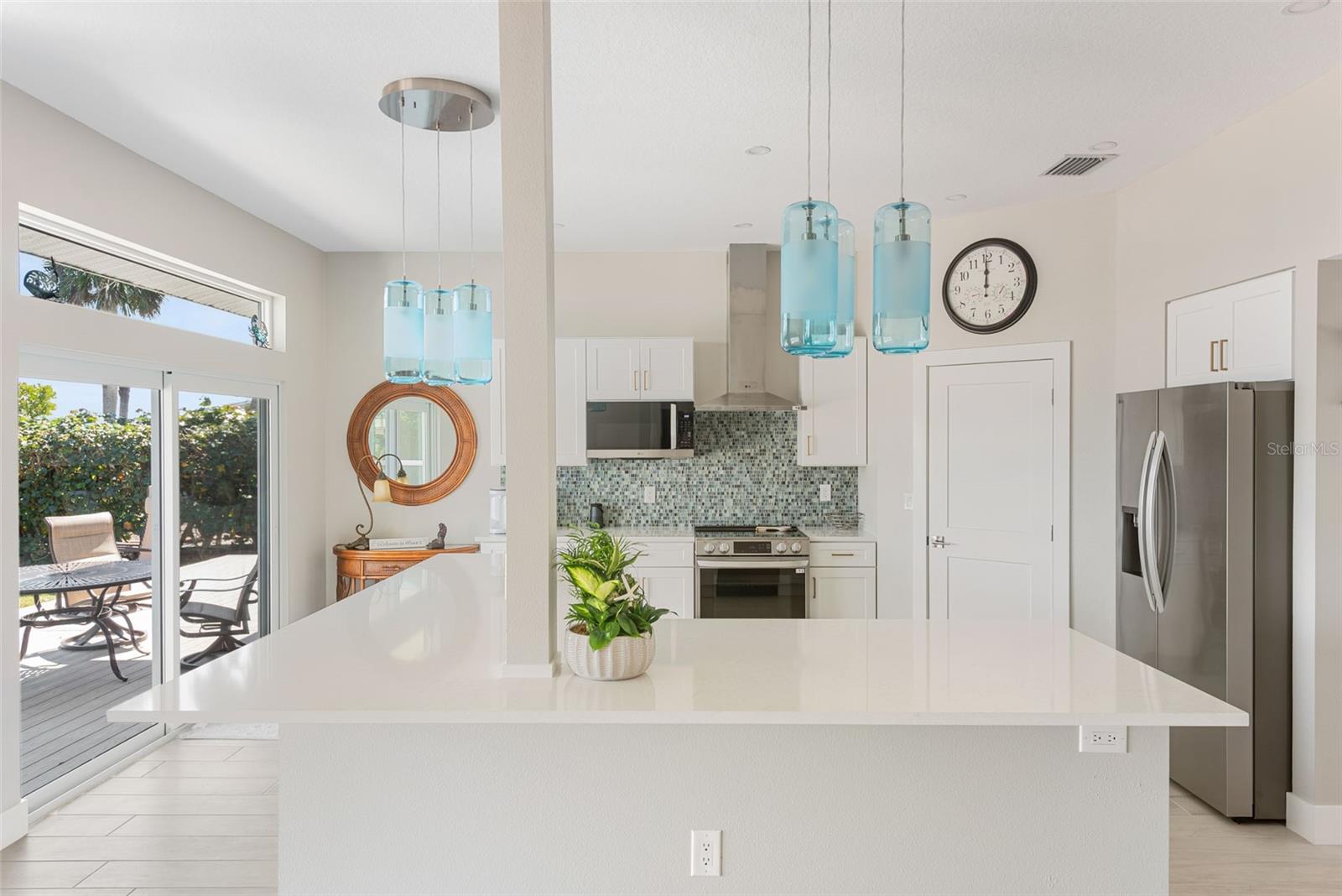 Image 11 of 96 For 4087 Pelican Shores Circle