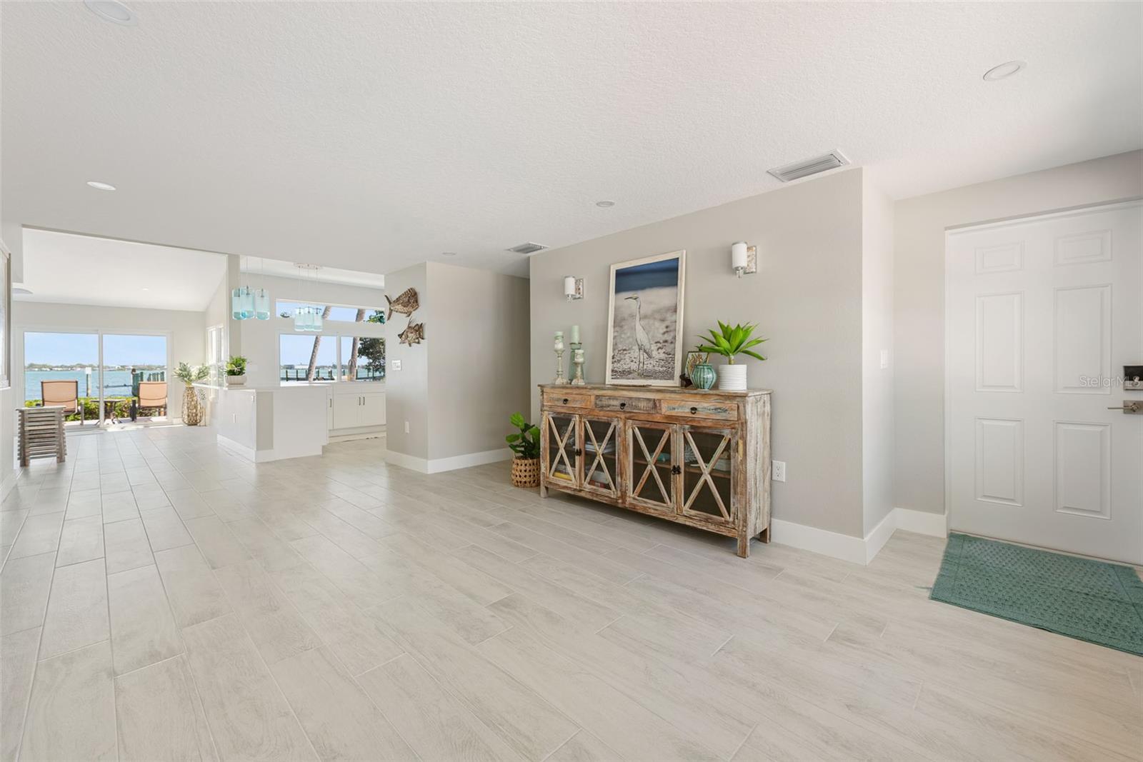 Image 22 of 96 For 4087 Pelican Shores Circle