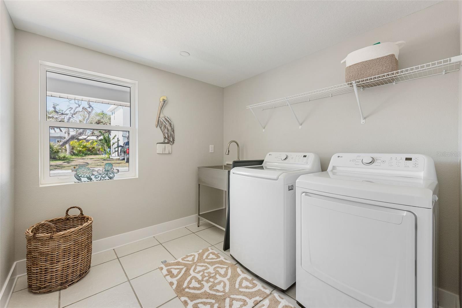 Image 46 of 96 For 4087 Pelican Shores Circle