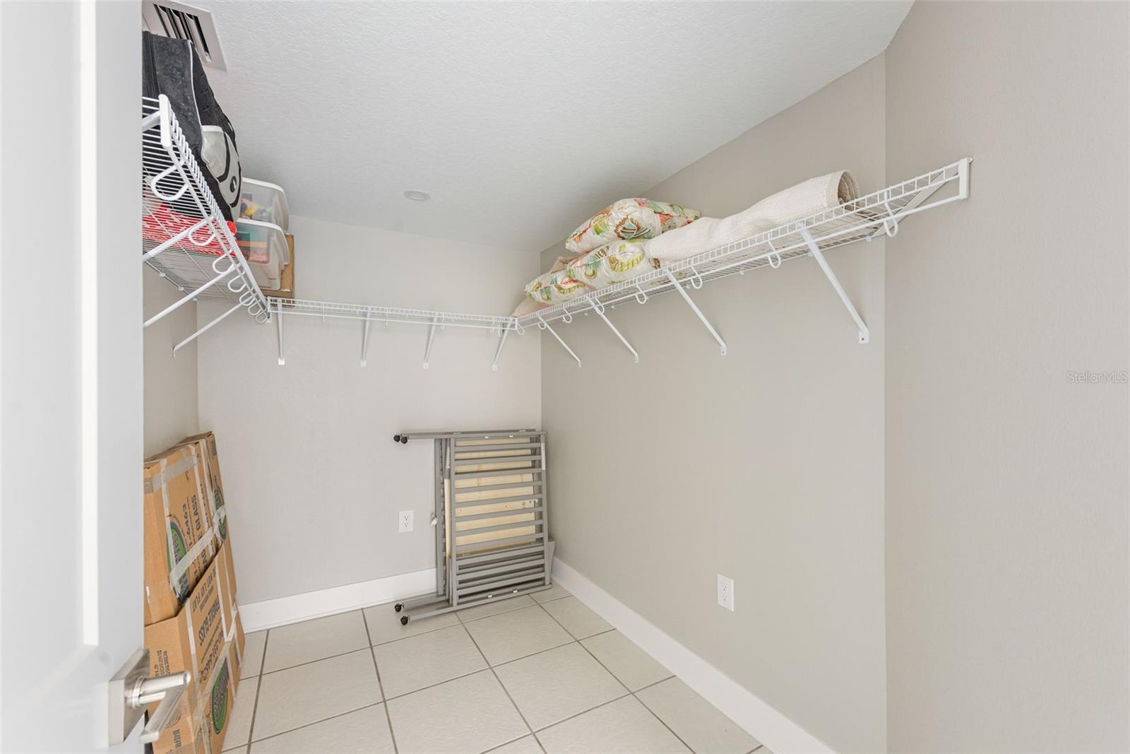 Image 53 of 96 For 4087 Pelican Shores Circle