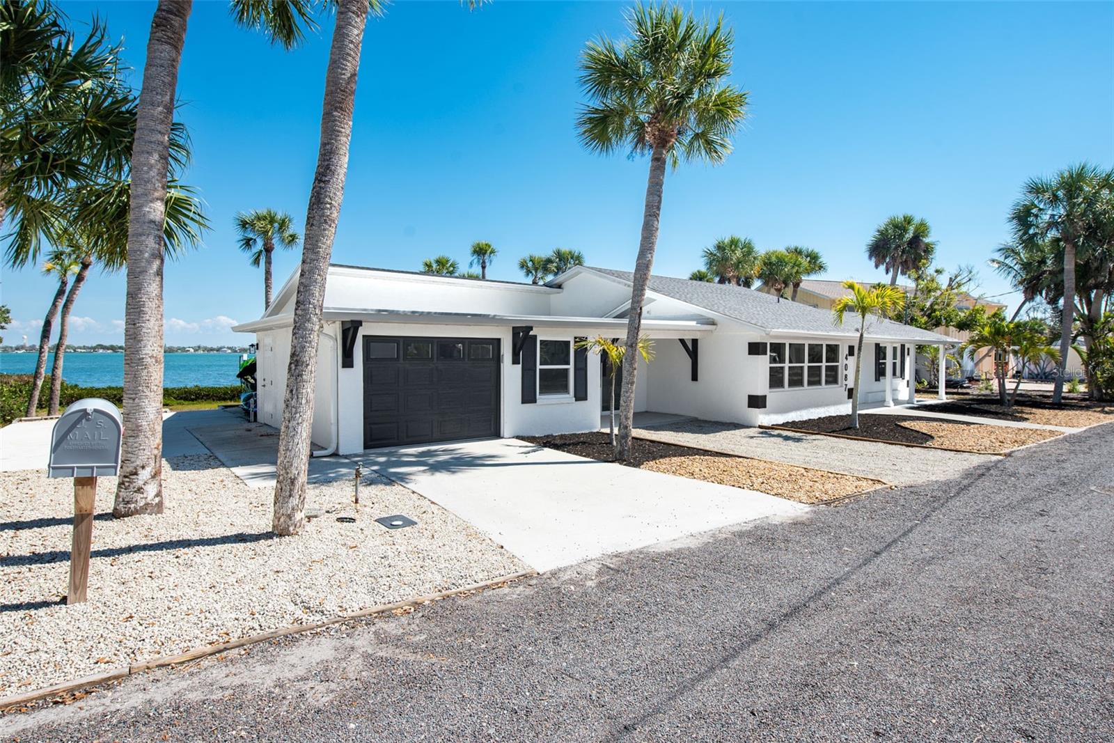 Image 62 of 96 For 4087 Pelican Shores Circle