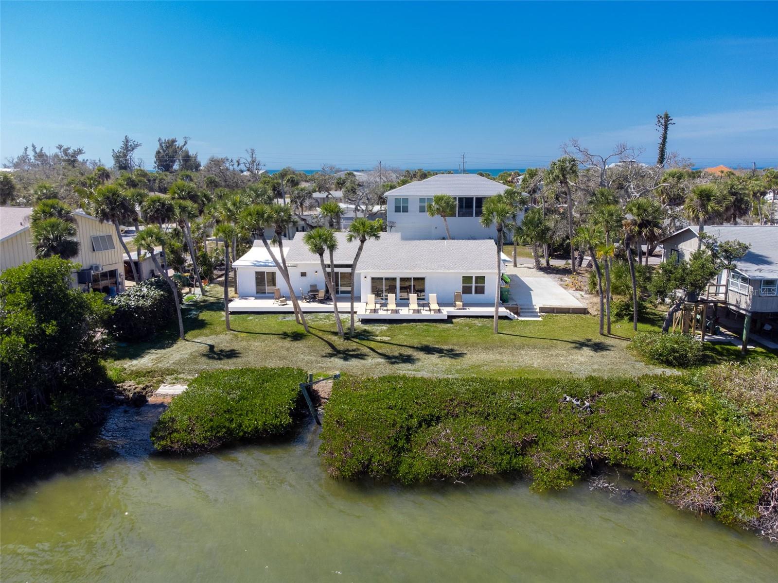 Image 75 of 96 For 4087 Pelican Shores Circle