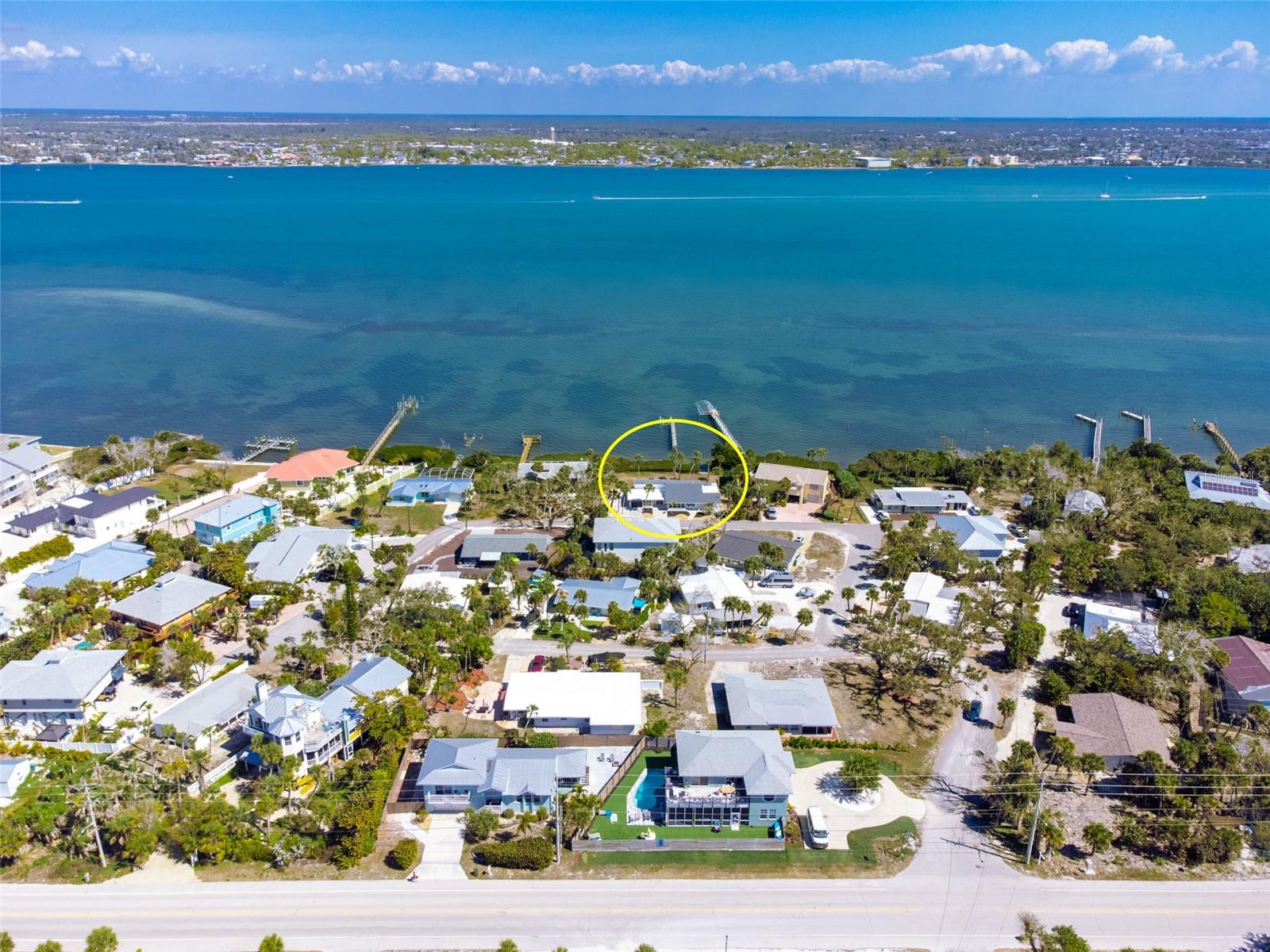 Image 81 of 96 For 4087 Pelican Shores Circle