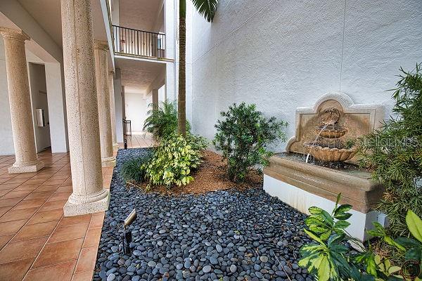 Listing photo id 9 for 11220 Hacienda Del Mar Boulevard 204