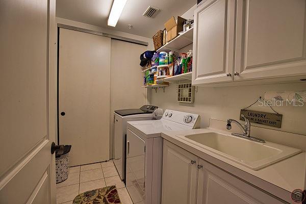 Listing photo id 21 for 11220 Hacienda Del Mar Boulevard 204