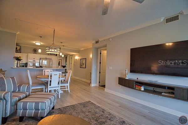 Listing photo id 31 for 11220 Hacienda Del Mar Boulevard 204