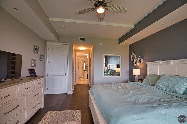 Listing photo id 40 for 11220 Hacienda Del Mar Boulevard 204