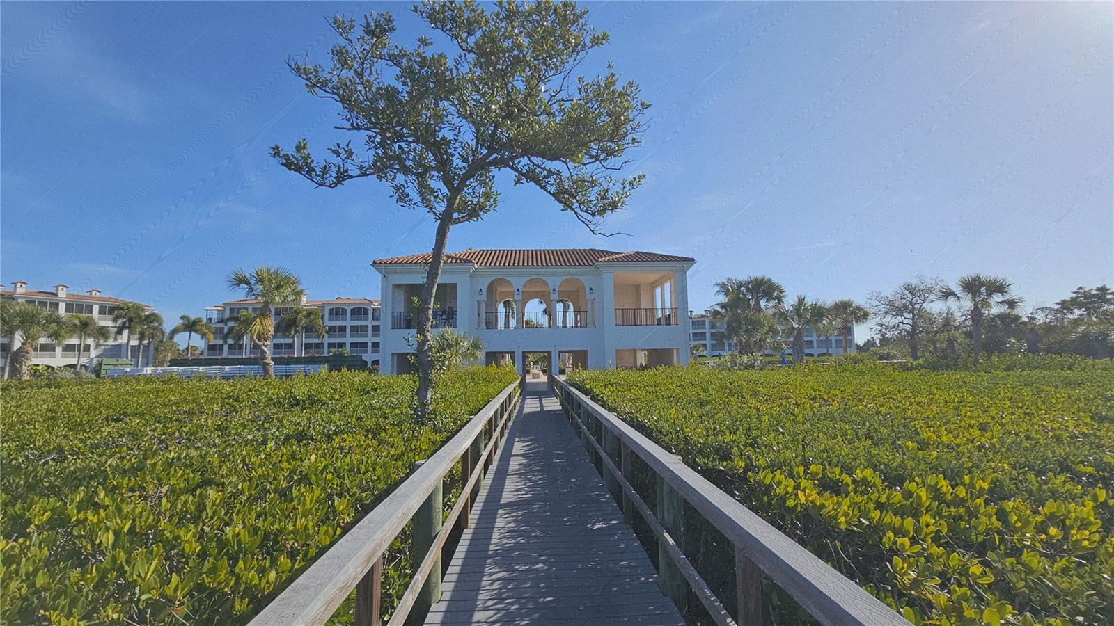 Listing photo id 47 for 11220 Hacienda Del Mar Boulevard 204