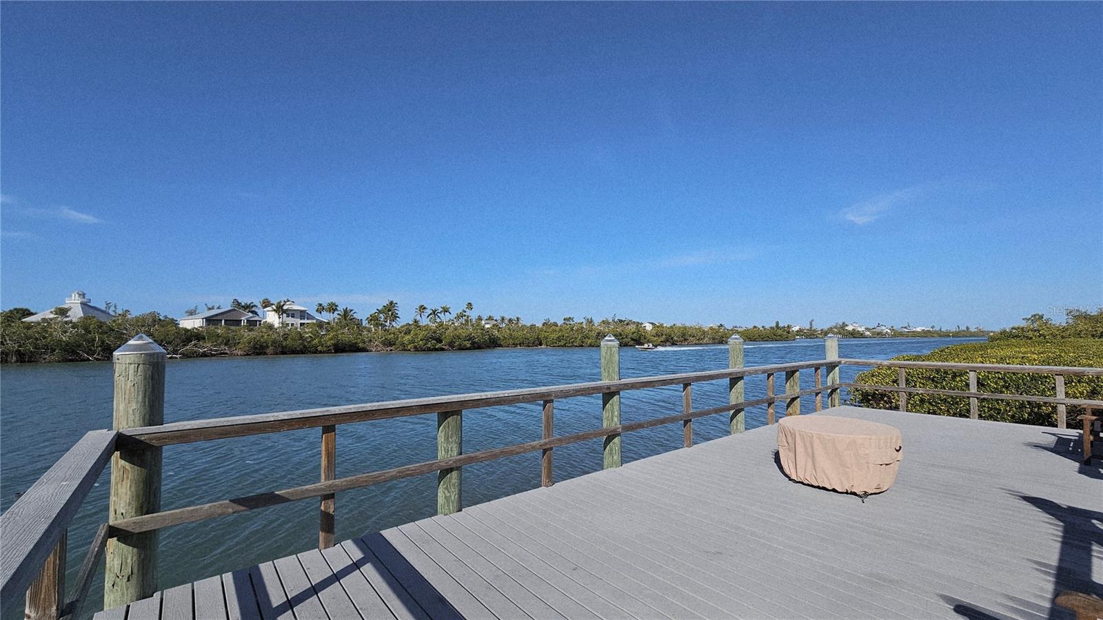 Listing photo id 51 for 11220 Hacienda Del Mar Boulevard 204