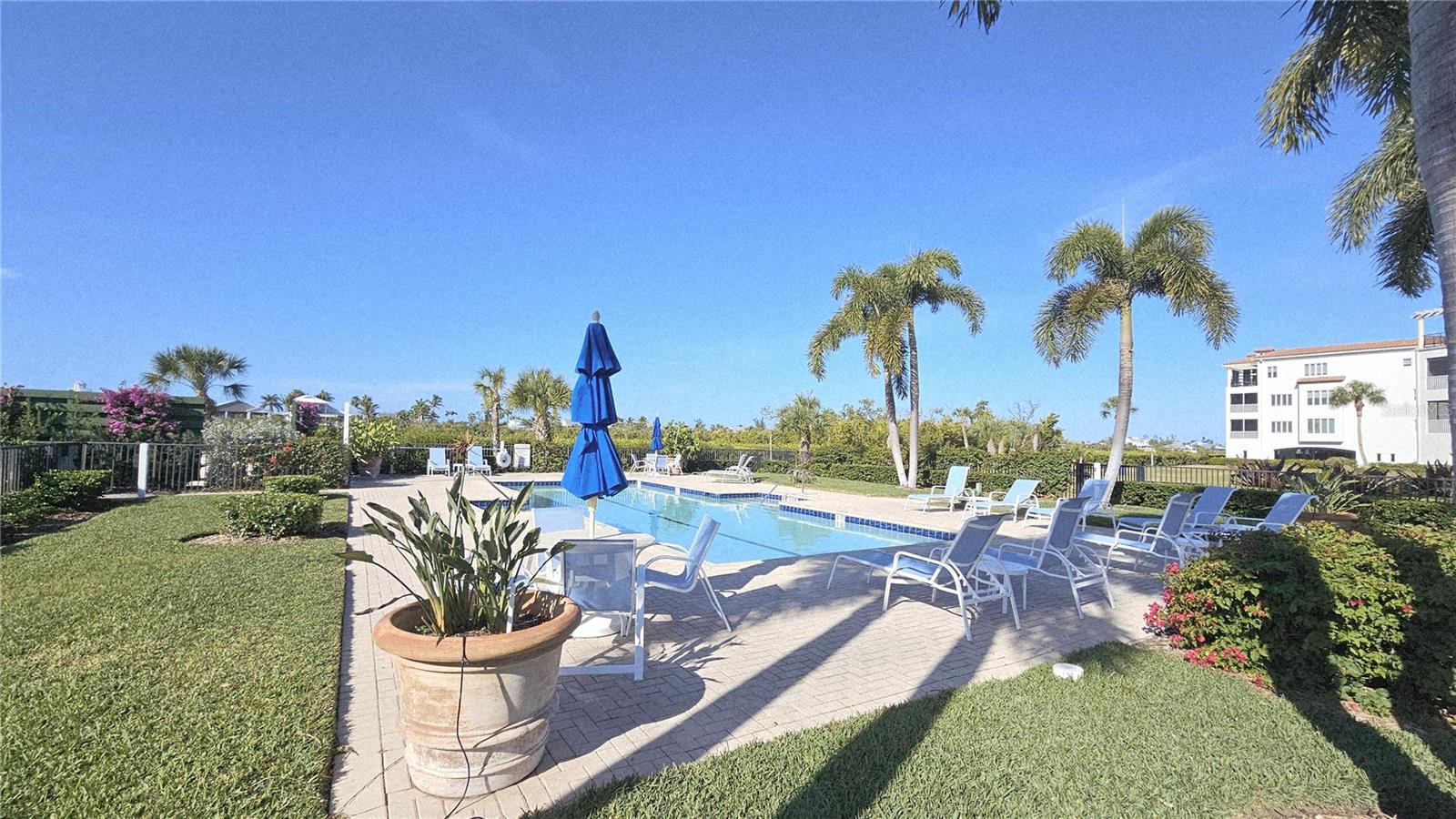 Listing photo id 62 for 11220 Hacienda Del Mar Boulevard 204