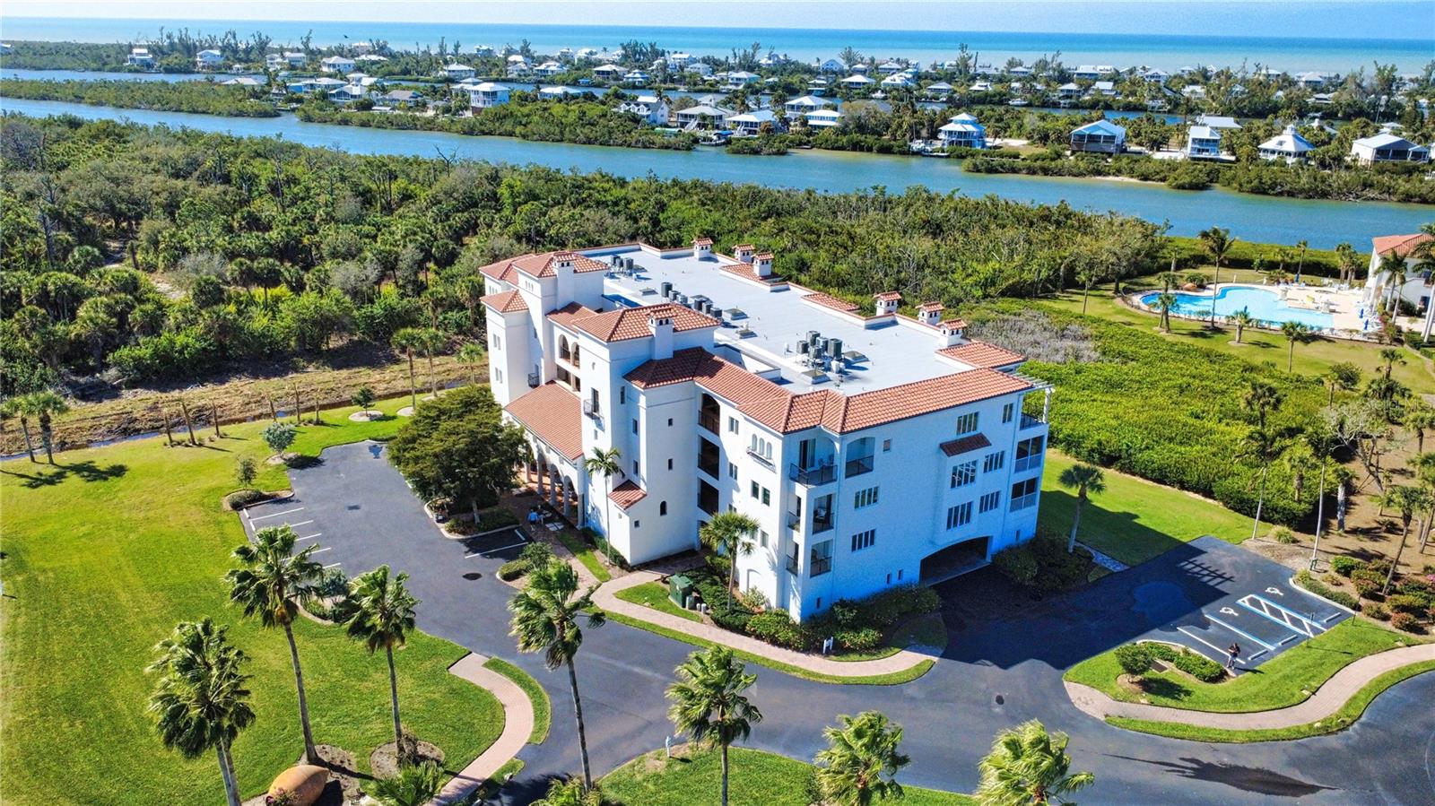 Listing photo id 72 for 11220 Hacienda Del Mar Boulevard 204