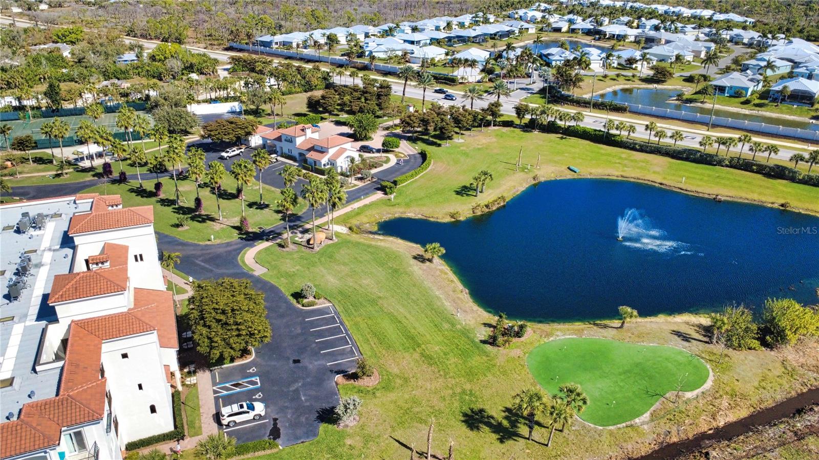 Listing photo id 80 for 11220 Hacienda Del Mar Boulevard 204