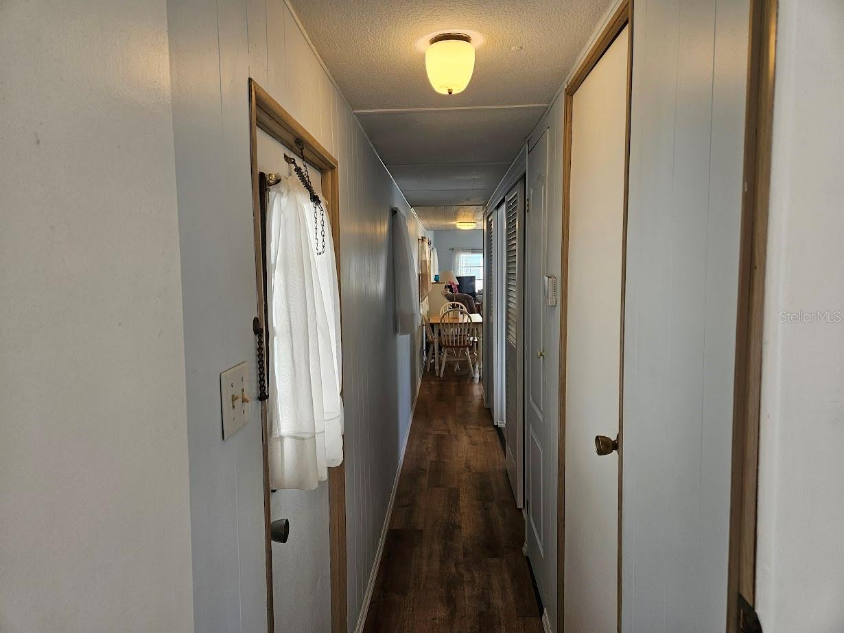 Image 24 of 52 For 1800 Englewood Road 35