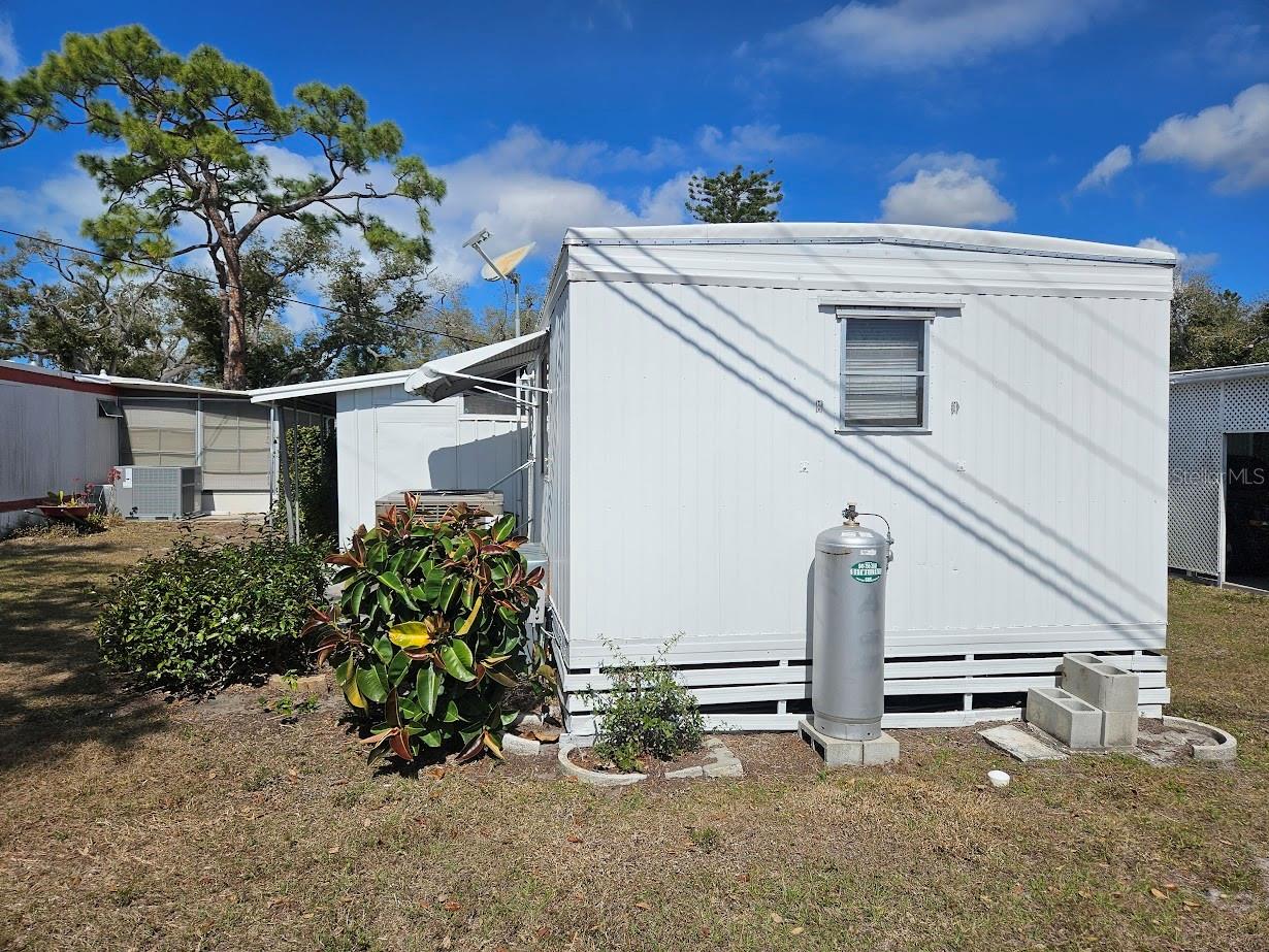 Image 32 of 52 For 1800 Englewood Road 35