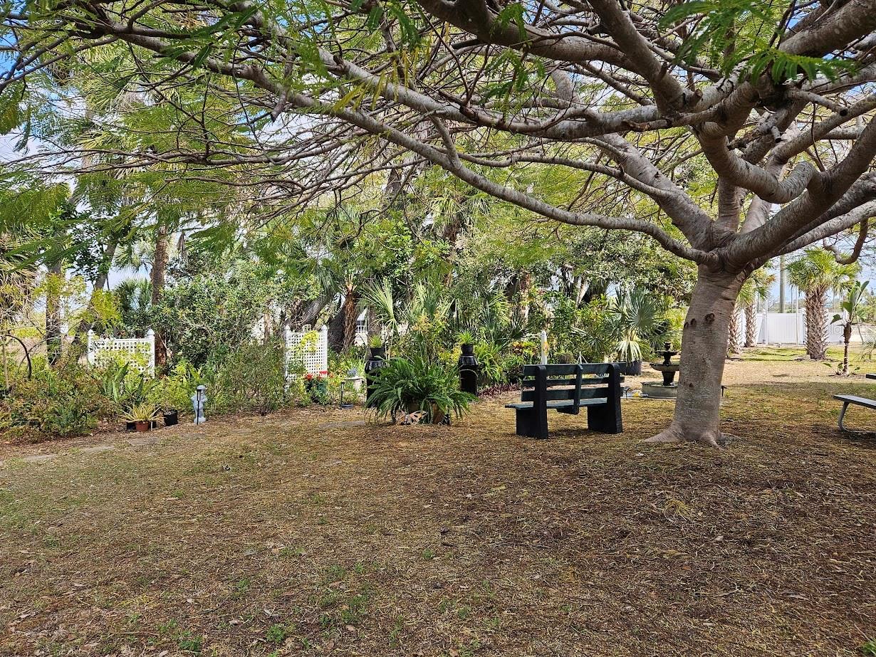 Image 47 of 52 For 1800 Englewood Road 35