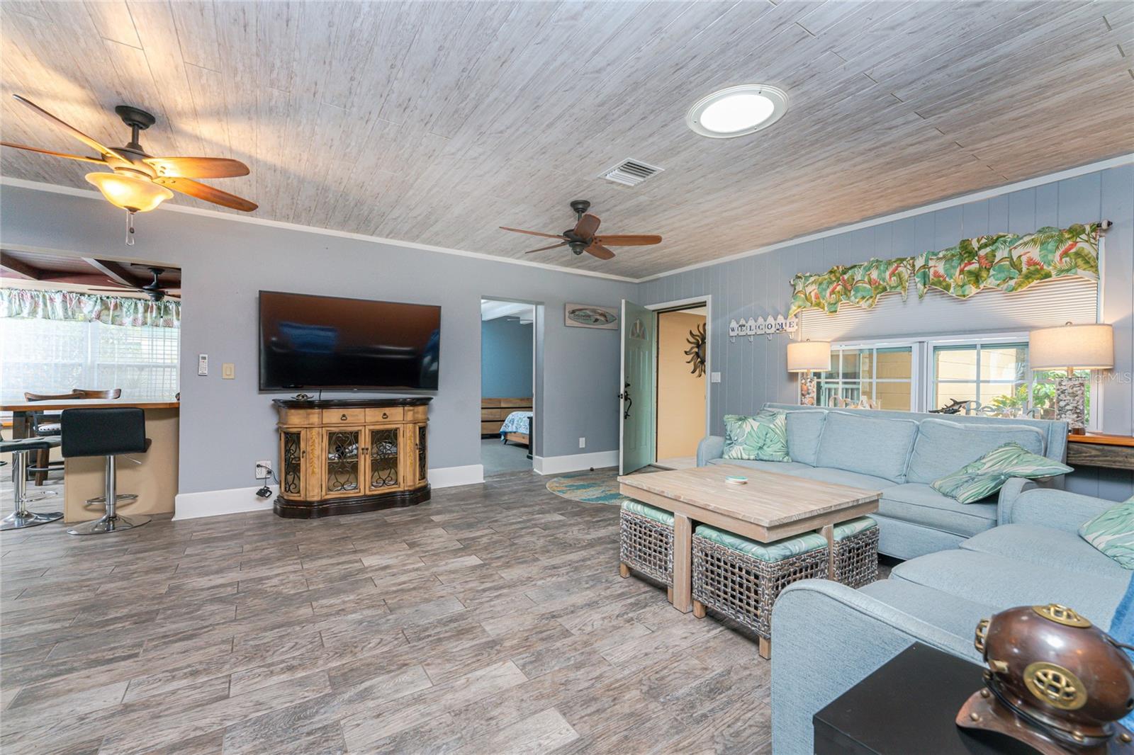 Image 10 of 61 For 2186 Oyster Creek Drive