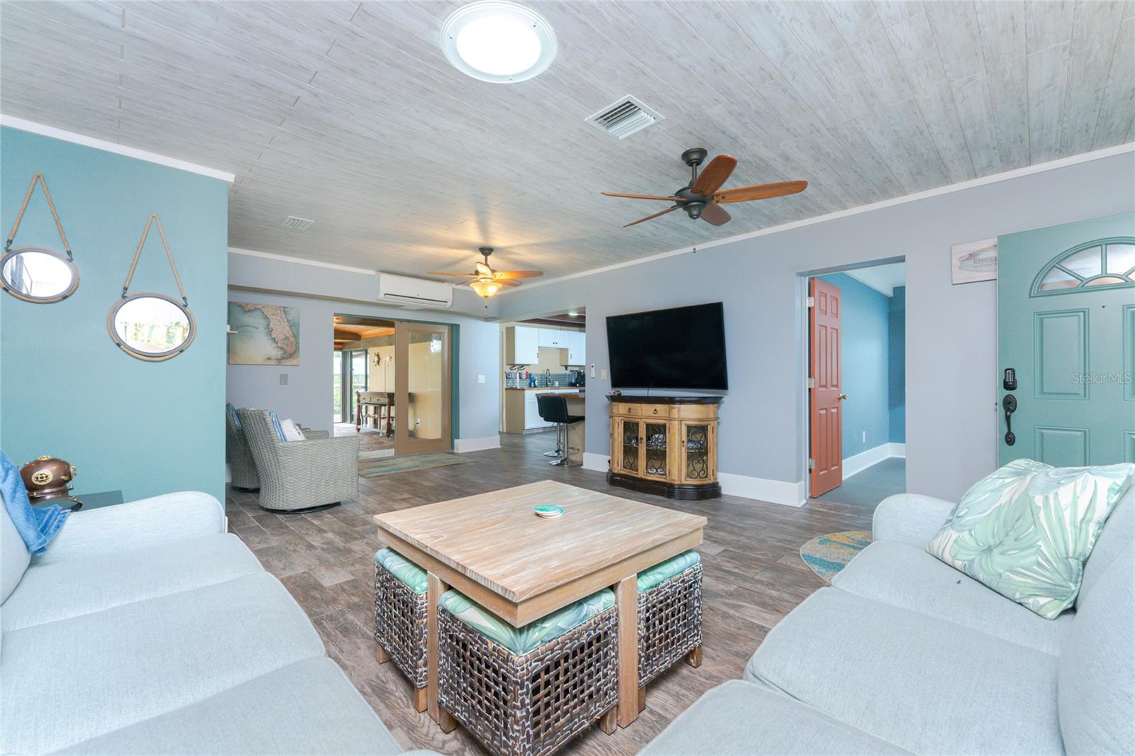 Image 13 of 61 For 2186 Oyster Creek Drive