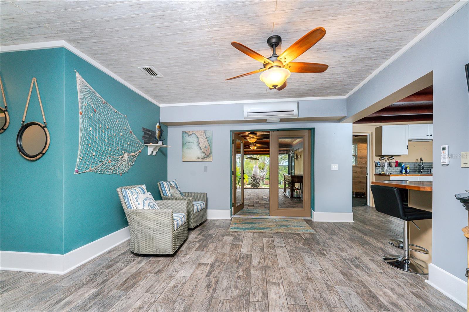 Image 14 of 61 For 2186 Oyster Creek Drive