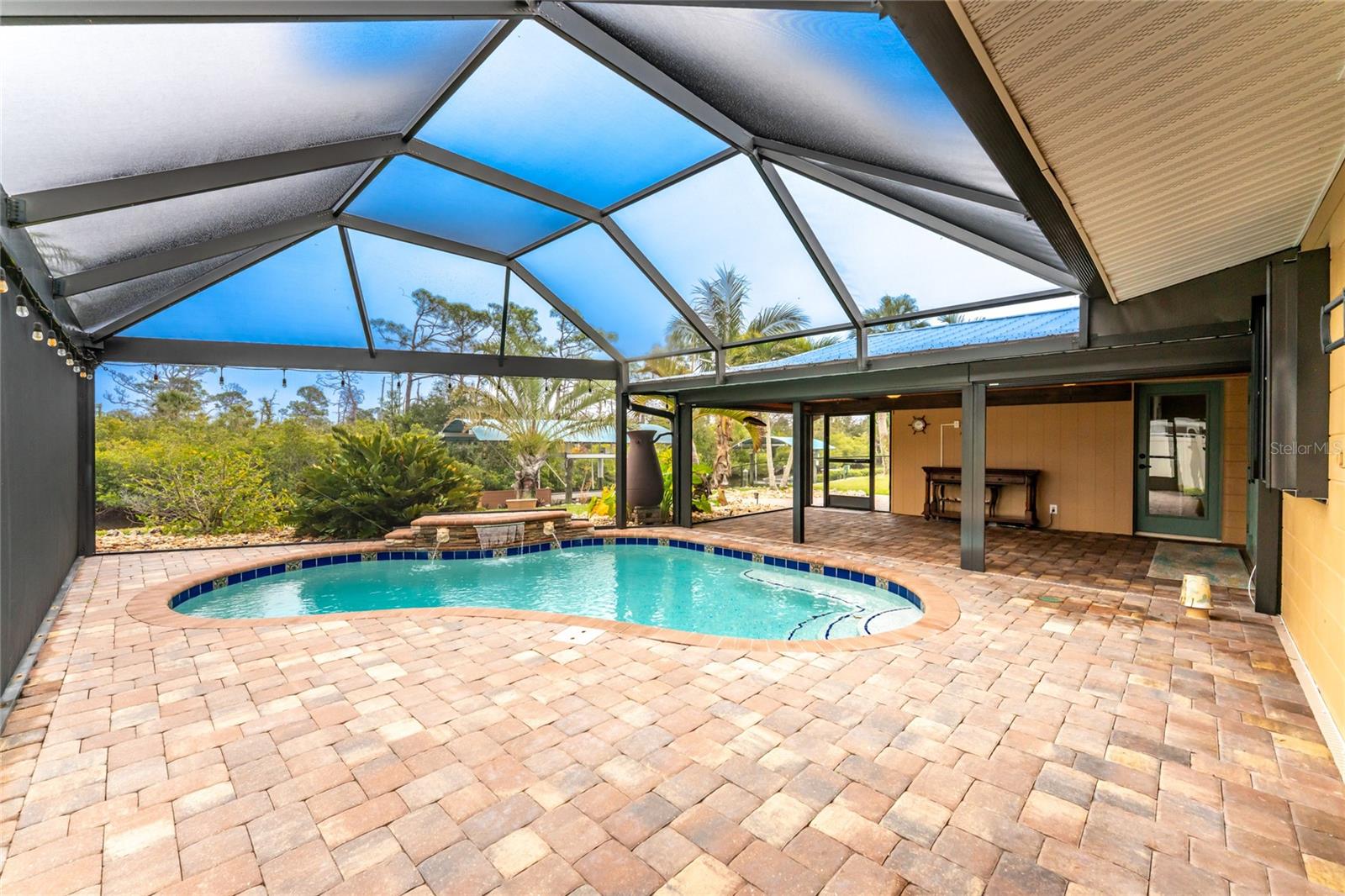 Image 19 of 61 For 2186 Oyster Creek Drive