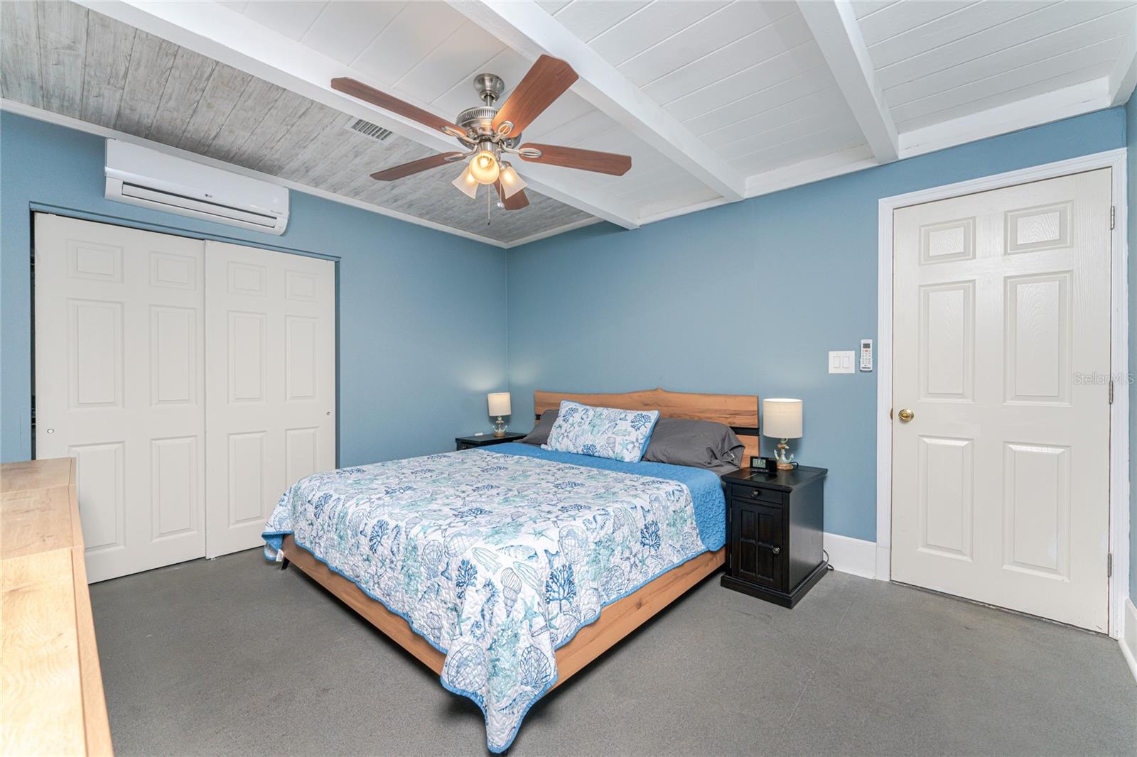 Image 33 of 61 For 2186 Oyster Creek Drive