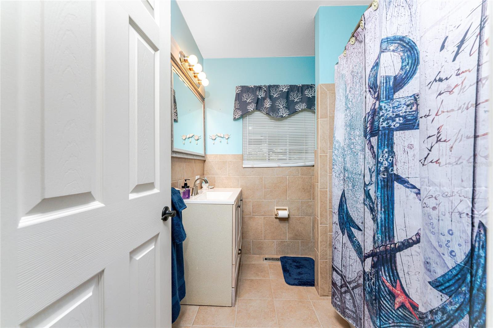 Image 36 of 61 For 2186 Oyster Creek Drive