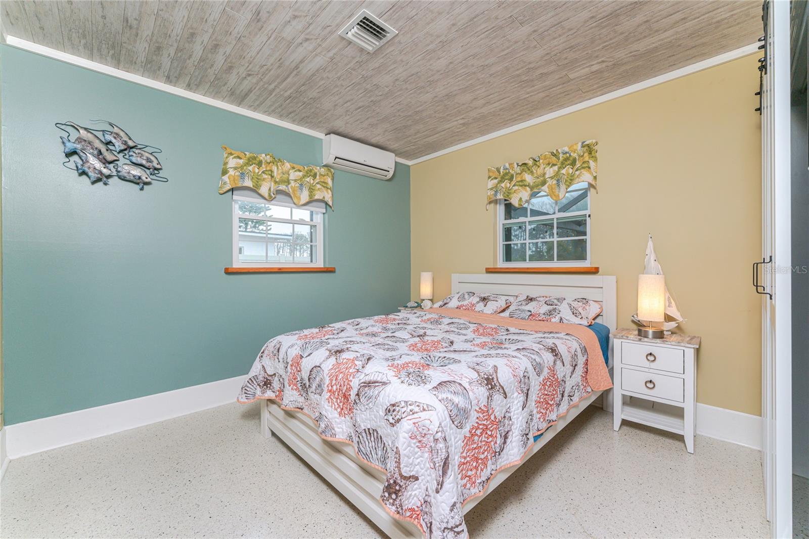 Image 42 of 61 For 2186 Oyster Creek Drive