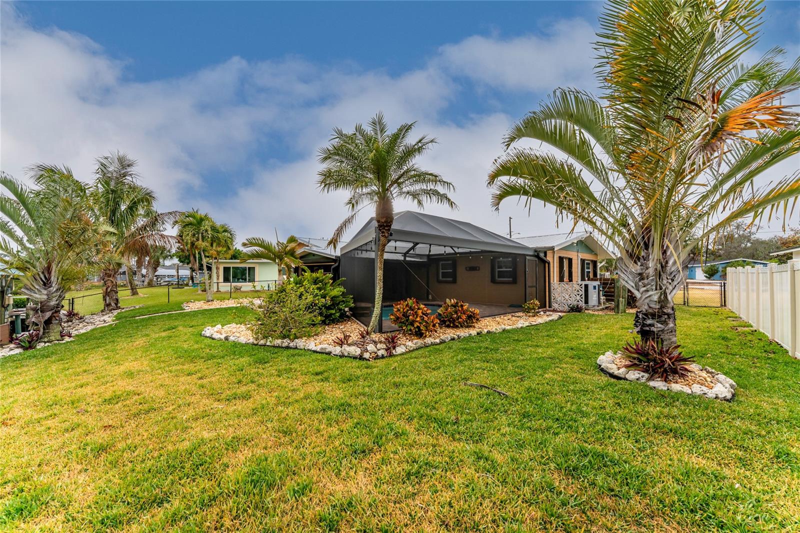 Image 54 of 61 For 2186 Oyster Creek Drive