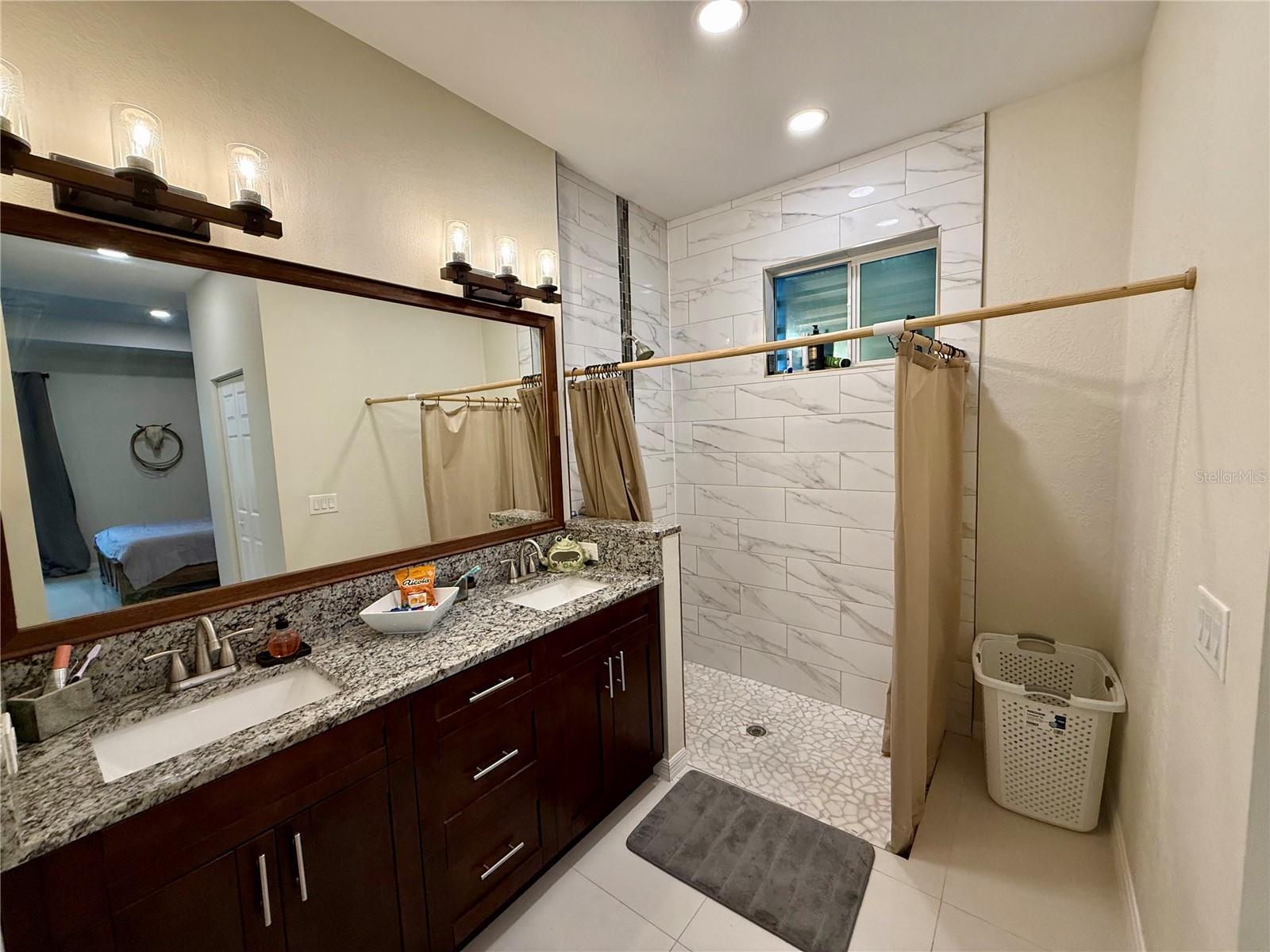 Image 17 of 26 For 3312 16th Street W