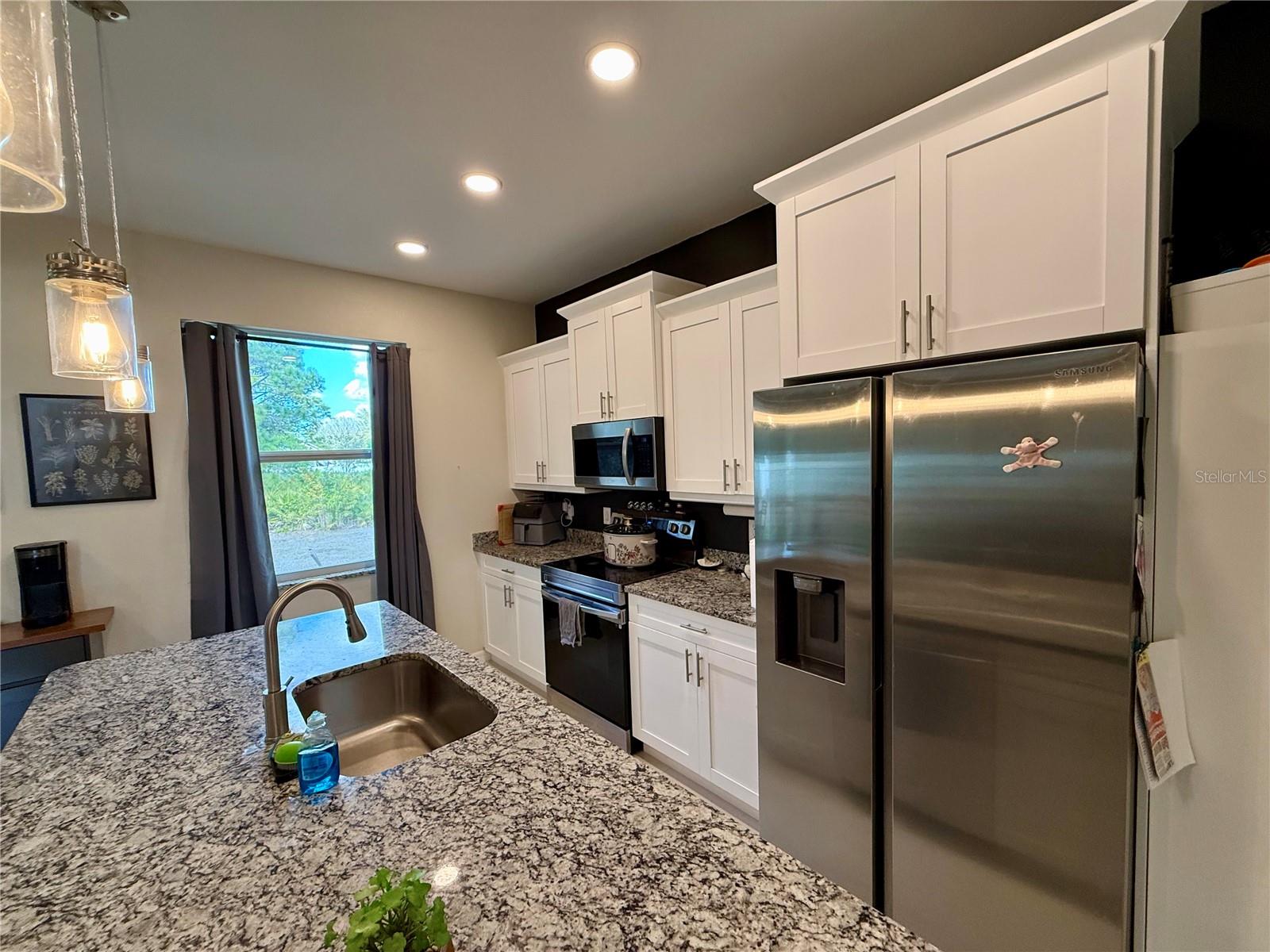 Image 6 of 26 For 3312 16th Street W